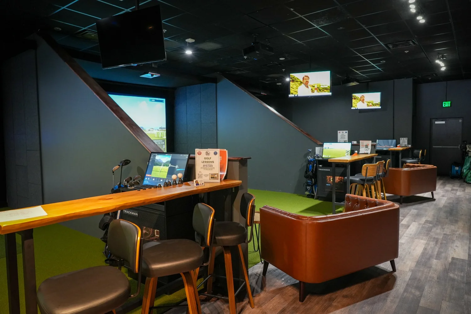 Bar photo 1