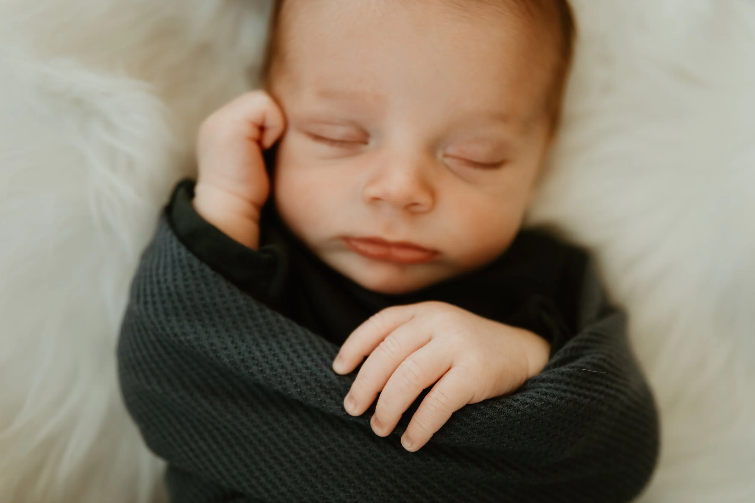 webphoto 1 black-4992.jpg