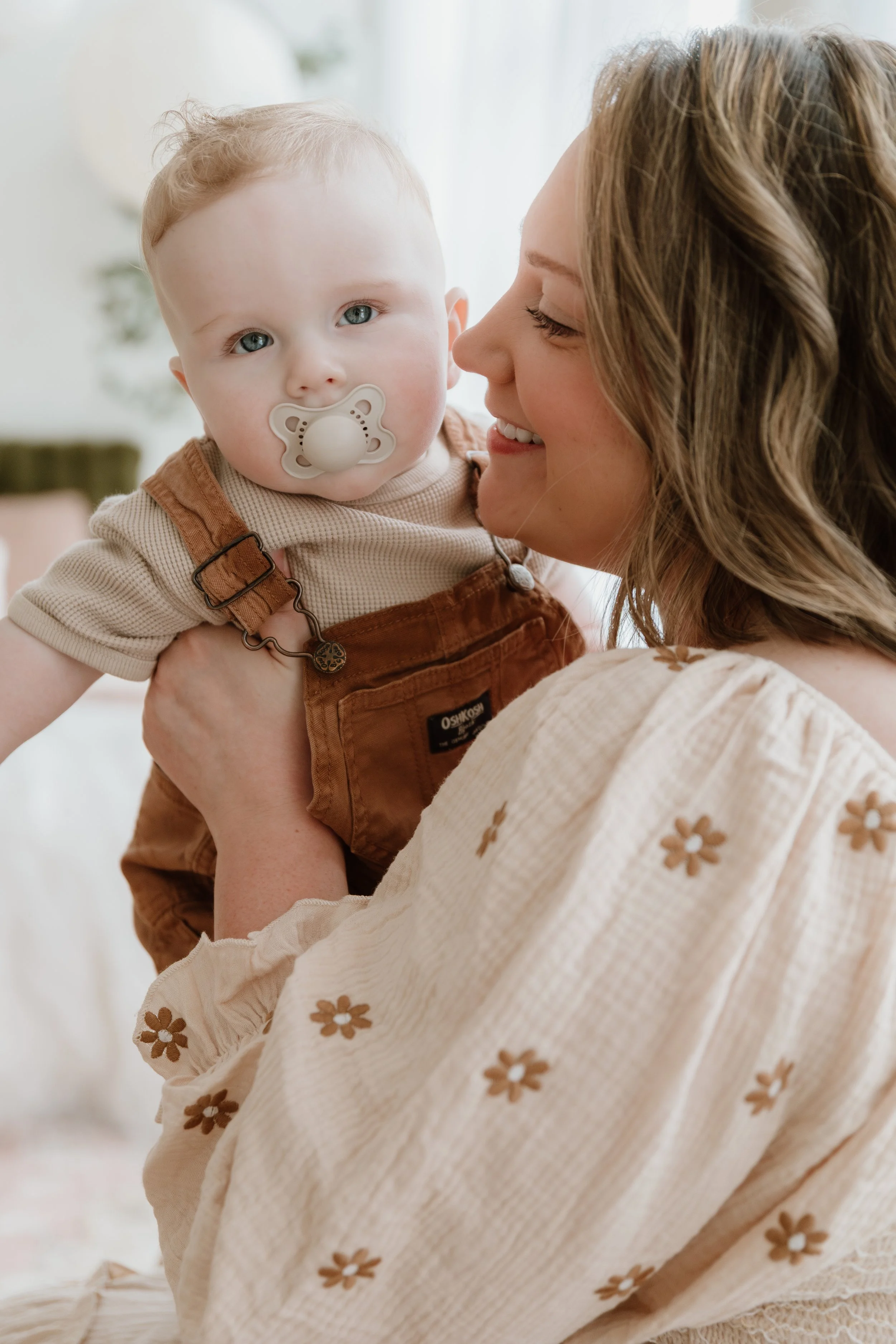 webphoto 1 black-5700.jpg