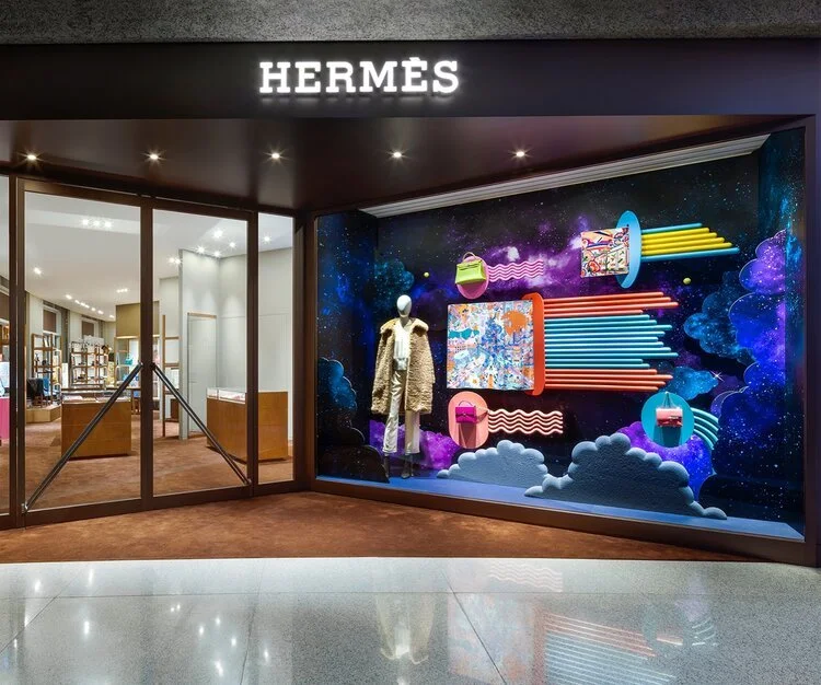 HERMÈS 2019 WINDOW DISPLAY