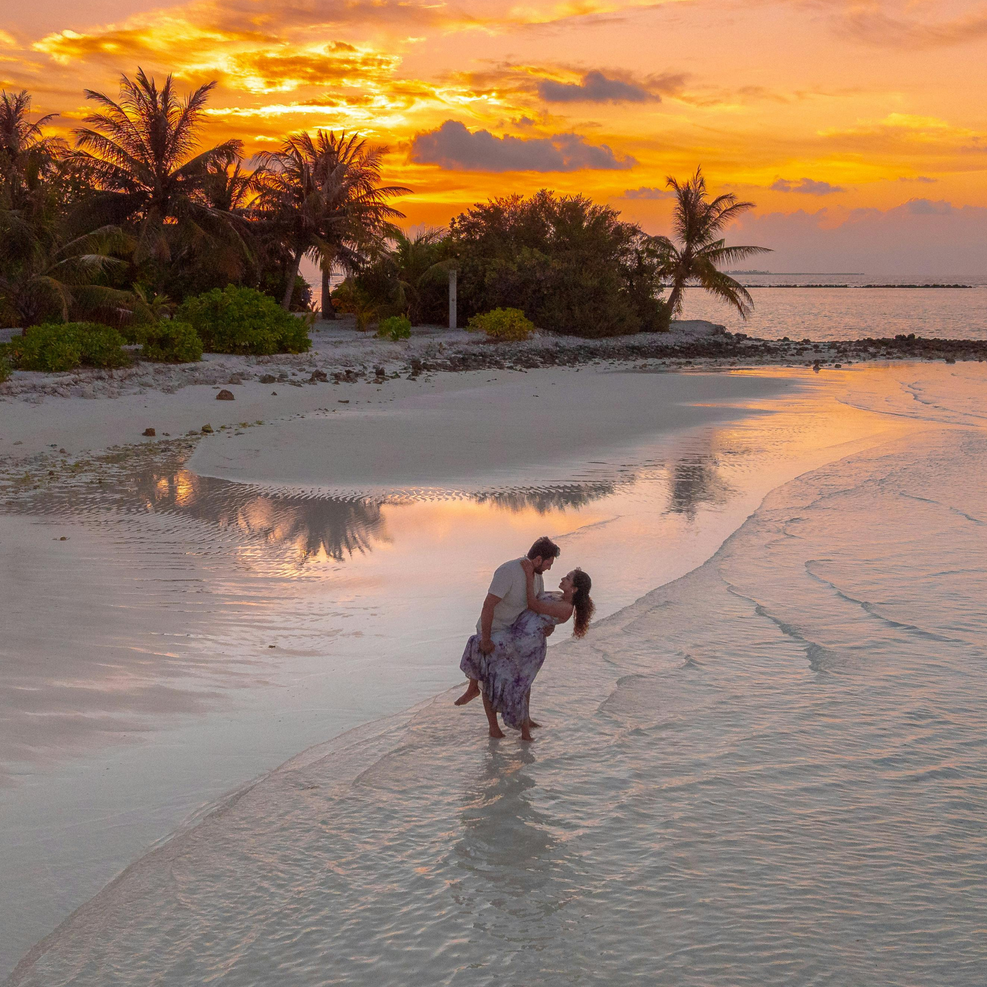 How to Choose the Perfect Honeymoon:</span>