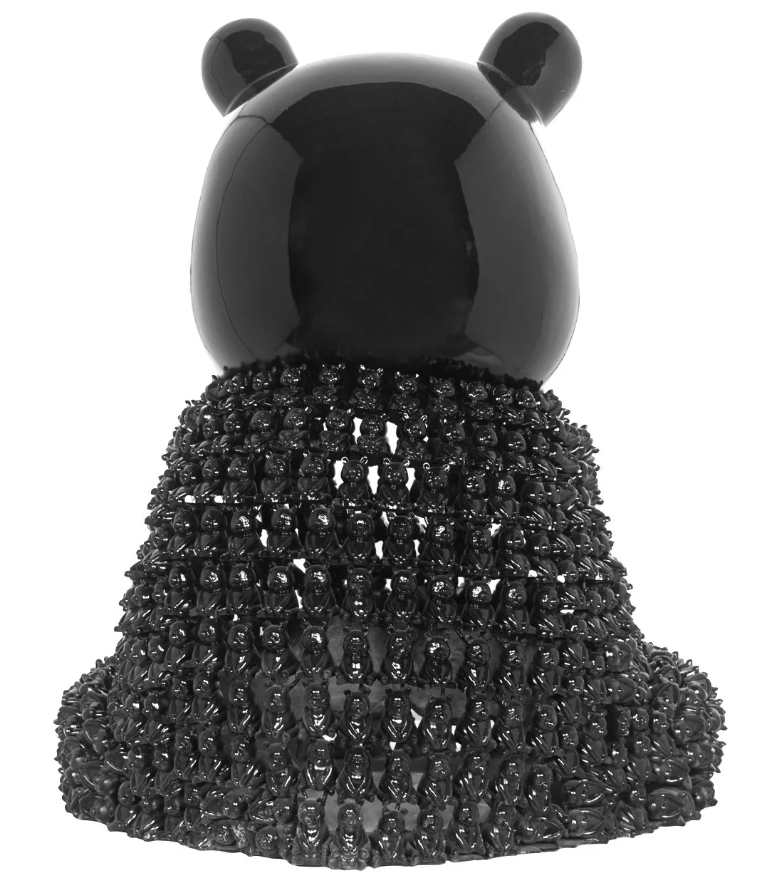 Pandason’s Black: A Lilliputian Ballet of Chromatic Marvels