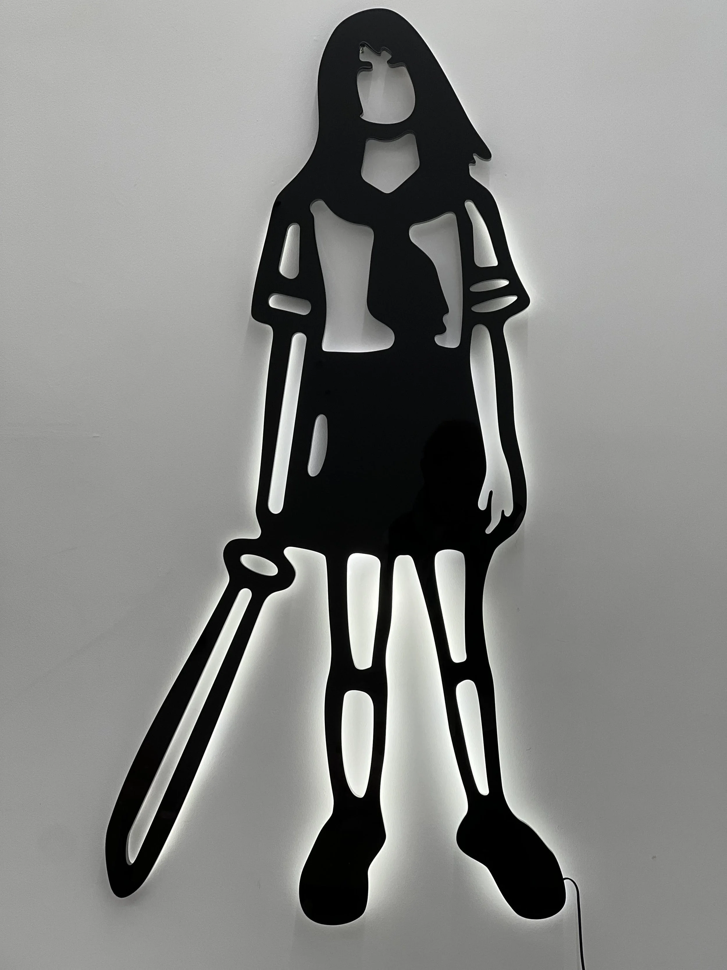 Shadows at Dawn : Four Schoolgirls, One Silent Fate