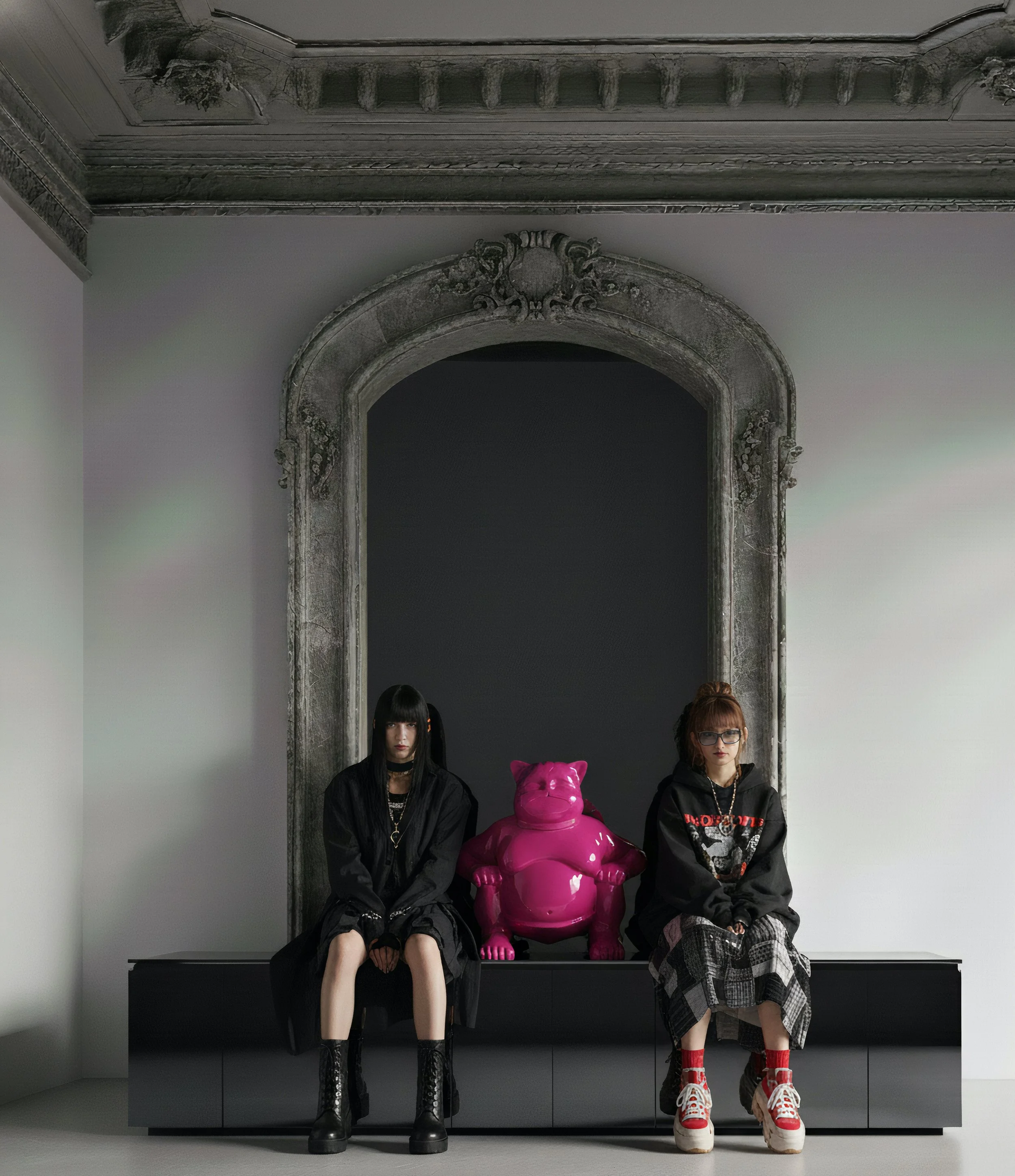 Elegant Sumocat: Kitty Dance and Battles of Balance 