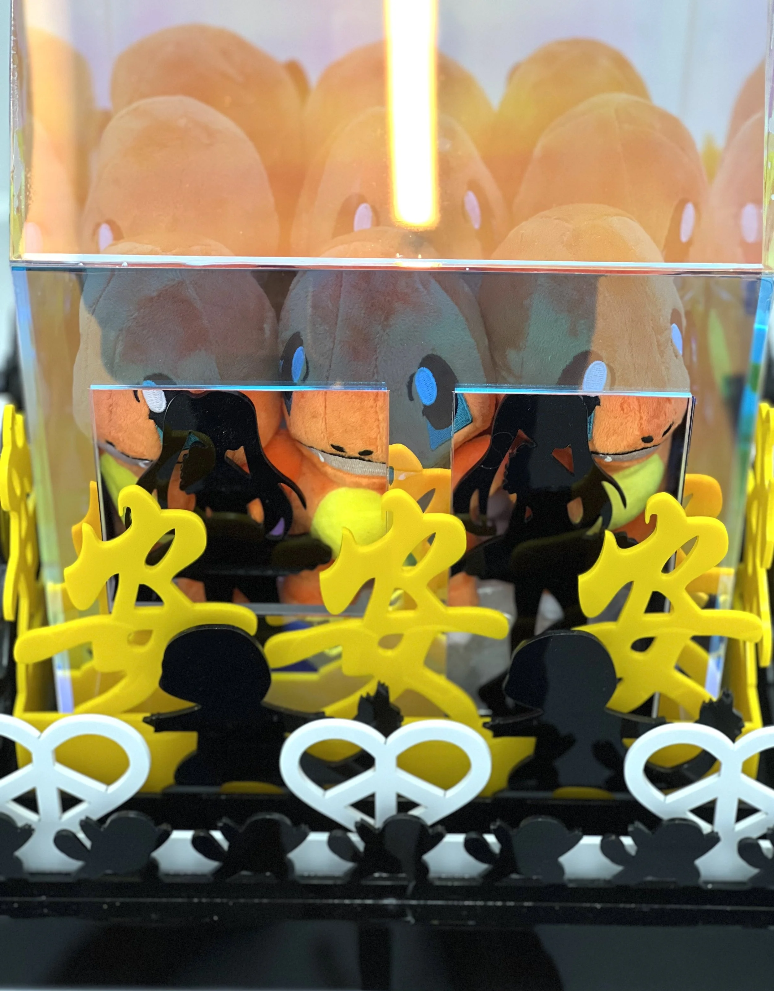 Golden Charmander : Embrace of Love and Peace, 2021