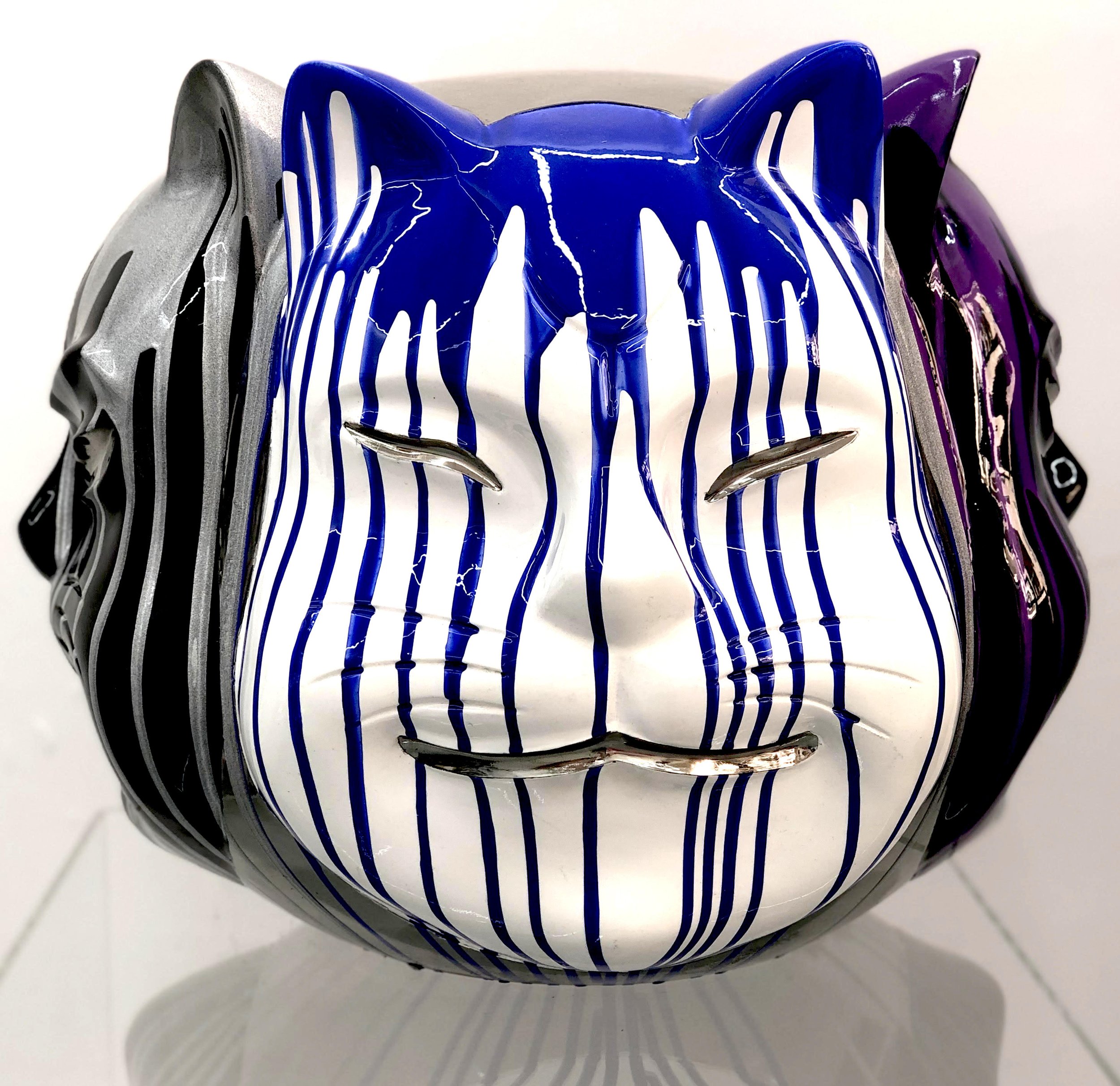 Onmyodo : Samuraicat’s Polychrome Duality – Stripes of Azure, Rose & Silver