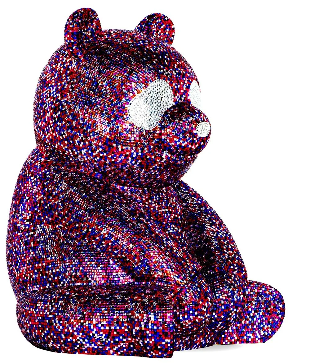 A Pandasan’s Radiance: Rose Quartz Luminescence