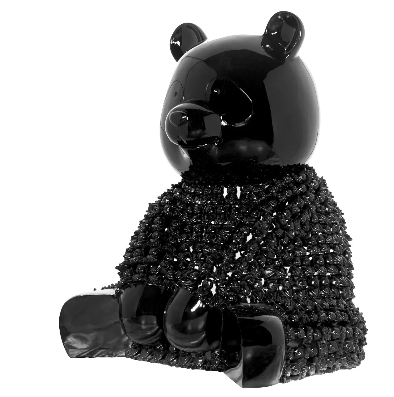 Pandason’s Black: A Lilliputian Ballet of Chromatic Marvels