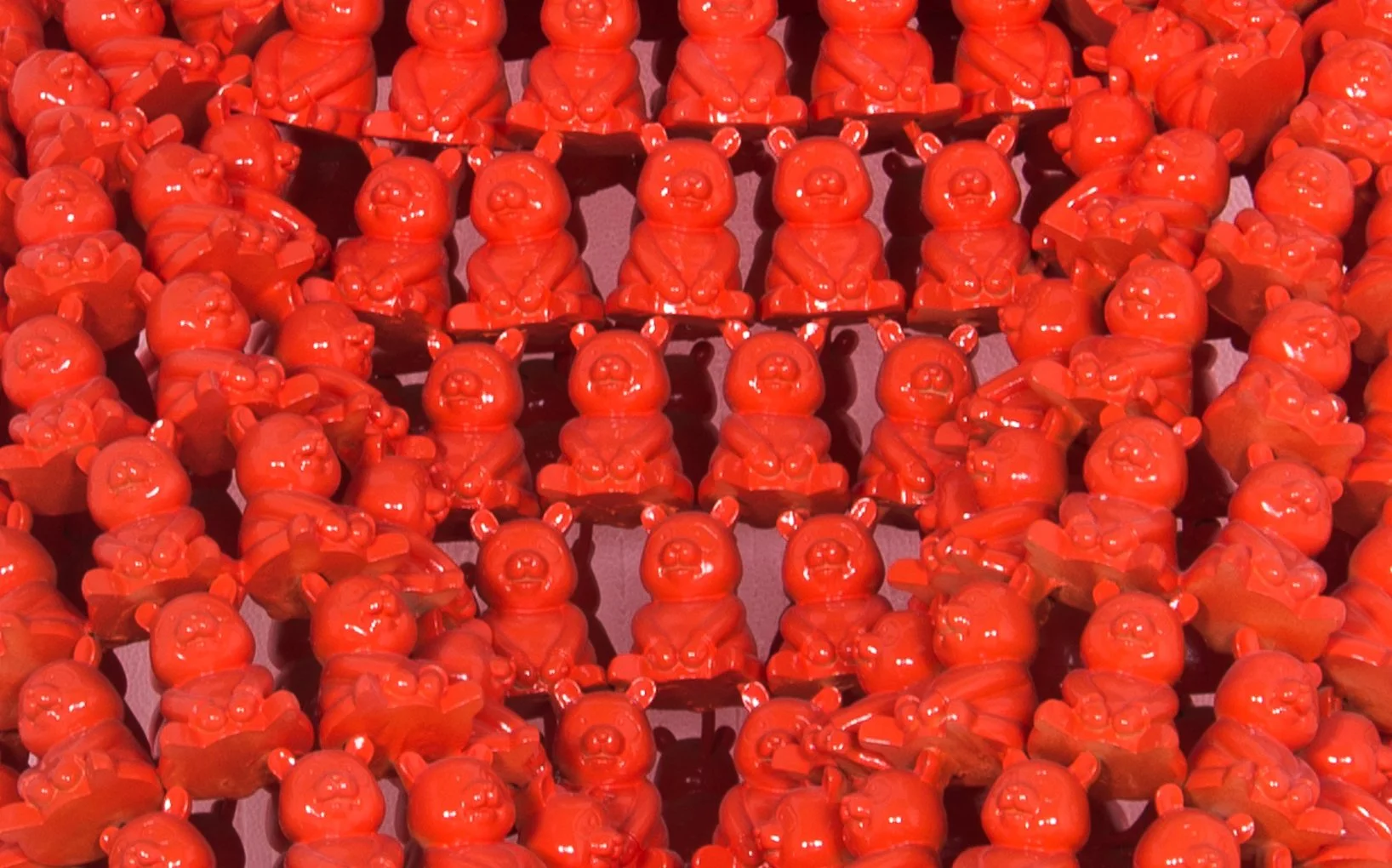 Pandason’s Orange: A Lilliputian Ballet of Chromatic Marvels