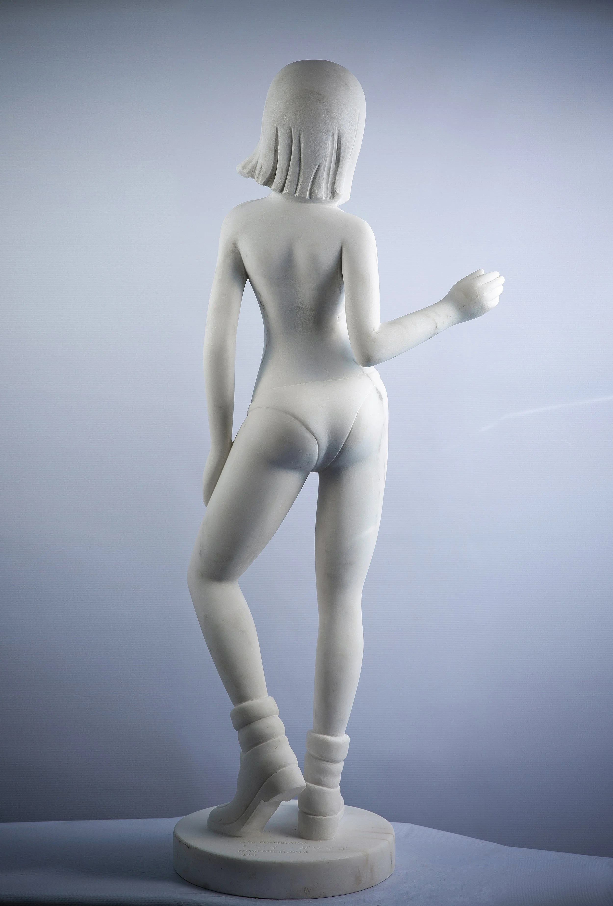 Yumi 2: Chiseled Allure and Graceful Pose
