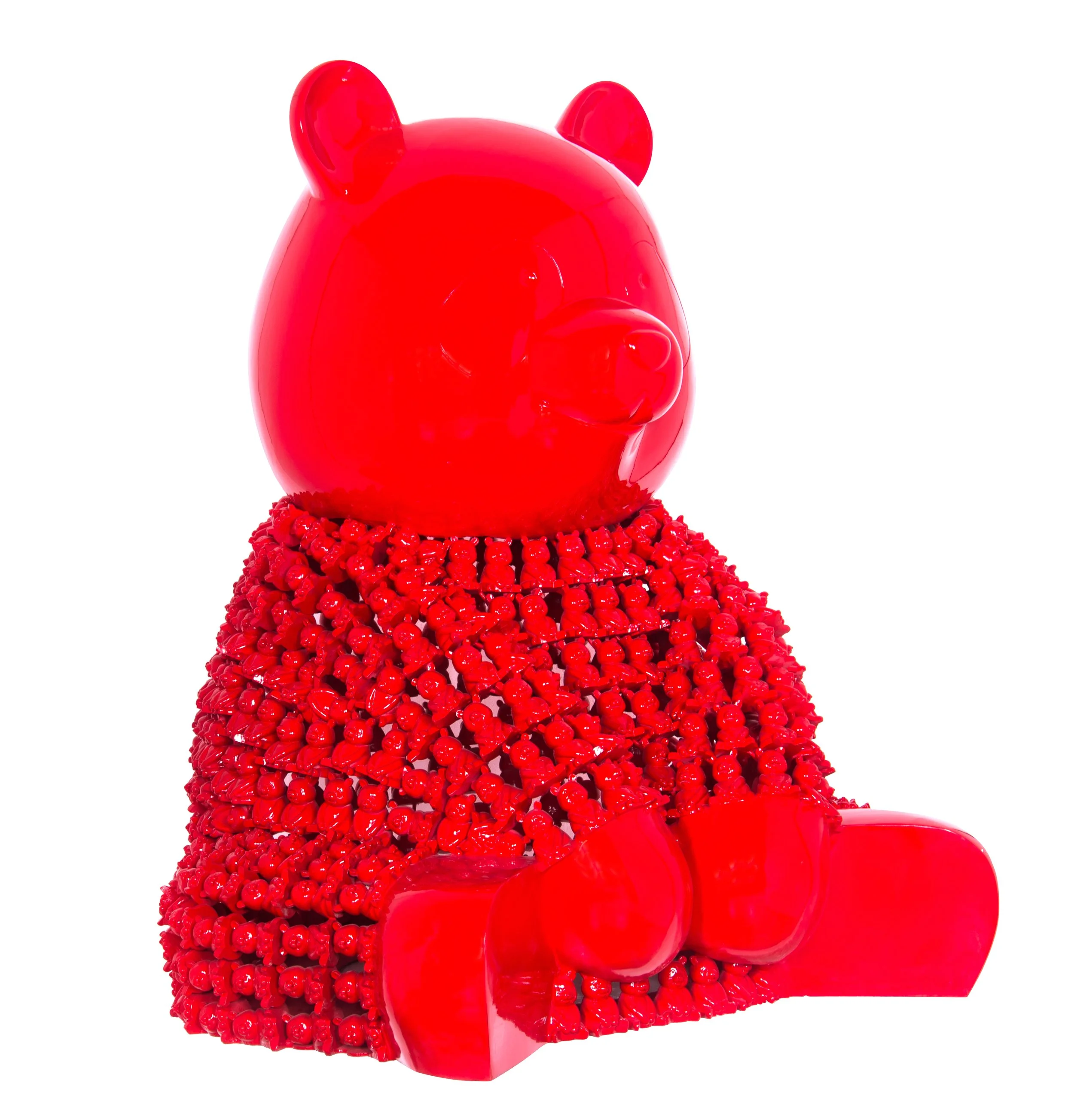 Pandason’s Red: A Lilliputian Ballet of Chromatic Marvels