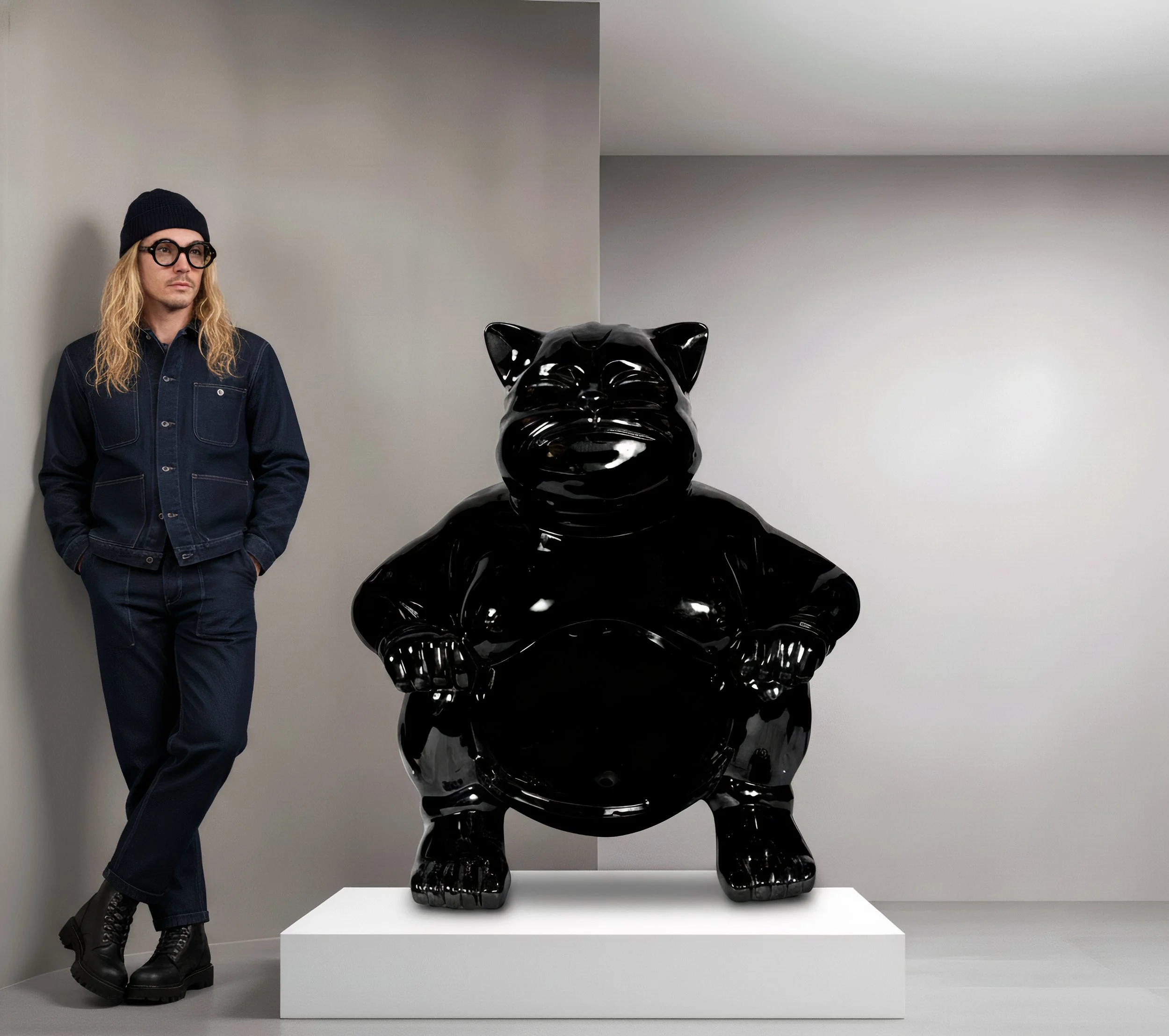 Grandiose Sumocat: Black Dance and Battles of Balance