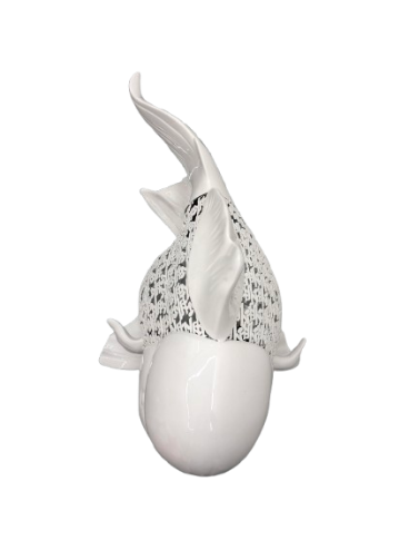 Petite Nishikigoi Elegance in Metal White: Mizu no Kasai Whispers 