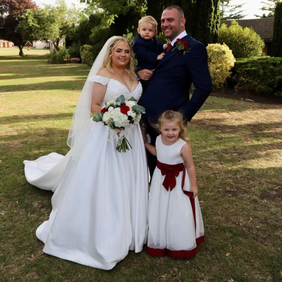 Grace left a positive review about her wedding video by Everlight Studios