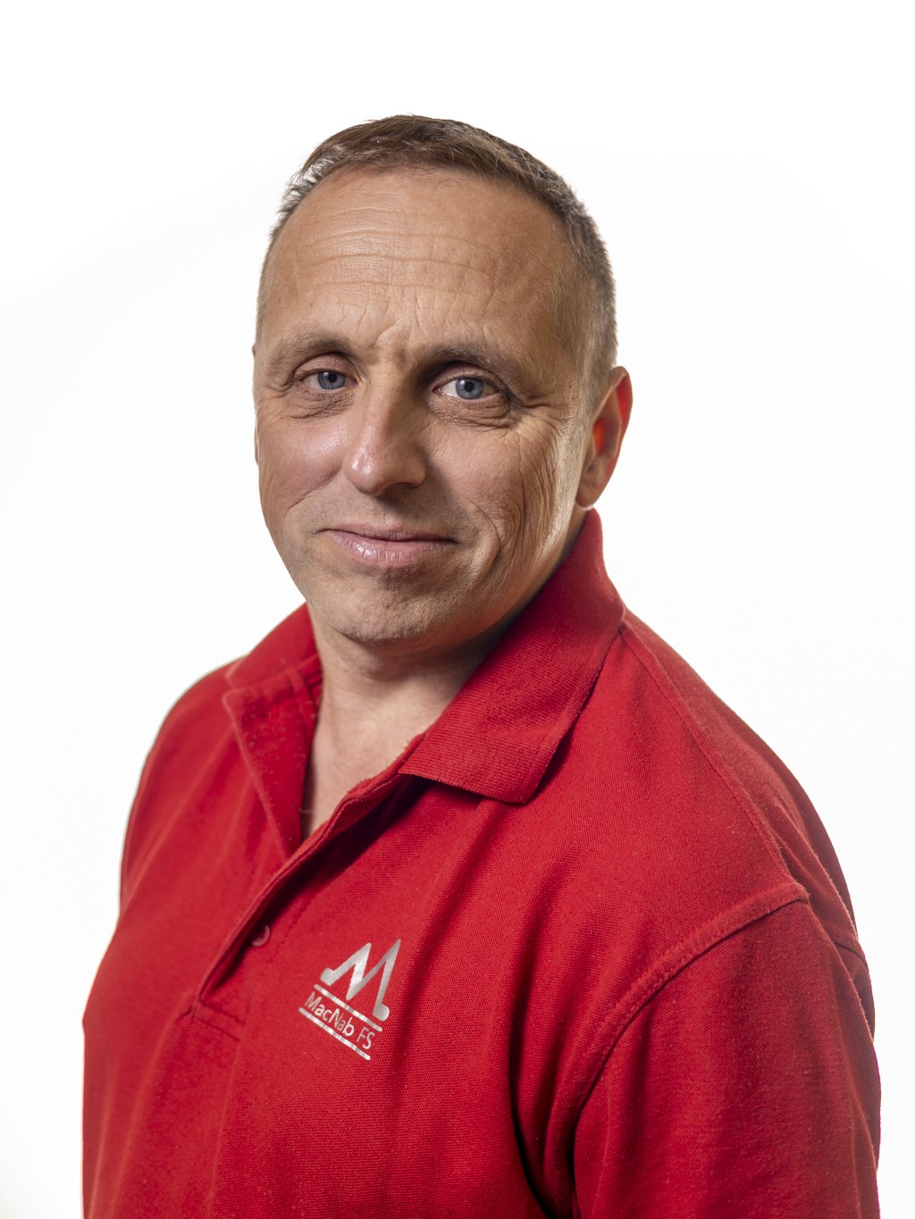 MacNab Fs Headshot-3.jpg