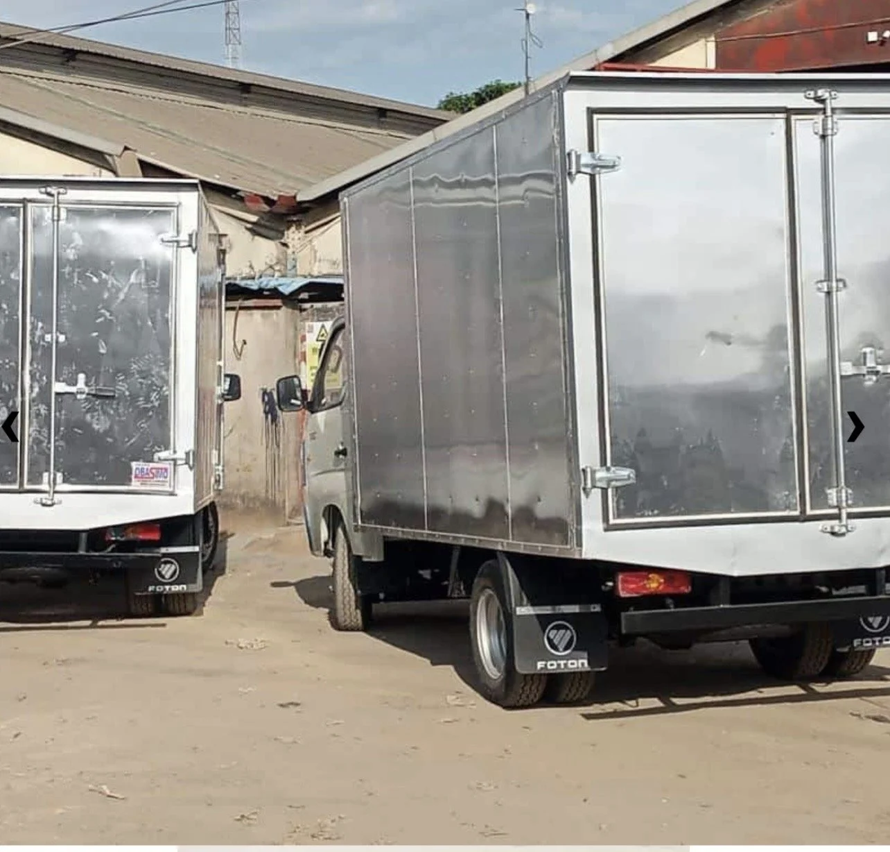 Cargo box delivery truck in Enugu