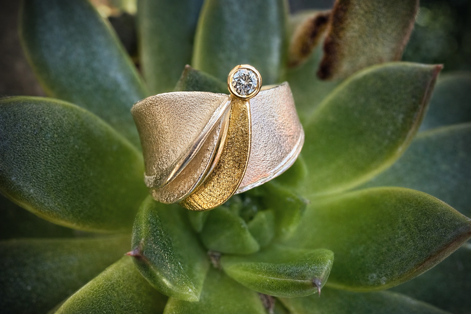 Sterling Silver & 18K Gold Diamond Ring 