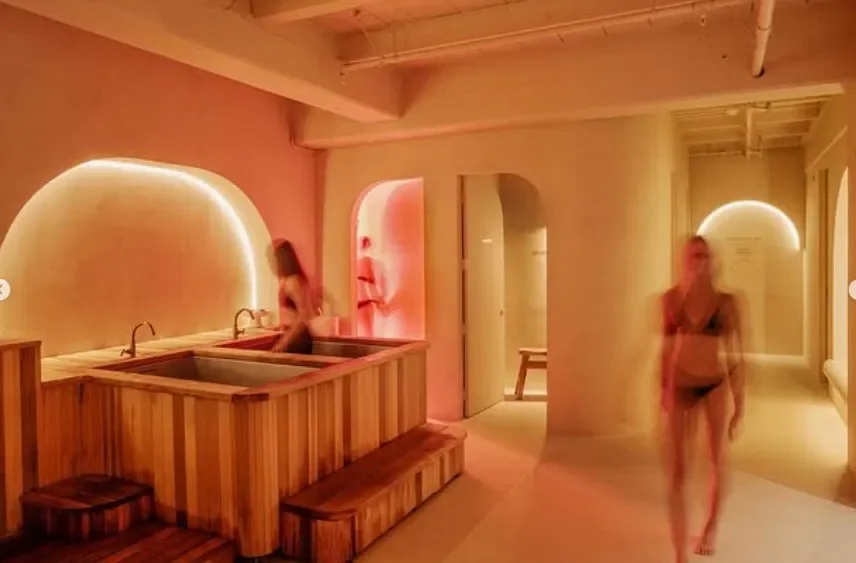 Seamless Serenity: A Microcement Case Study Inside a Modern Recovery Sanctuary