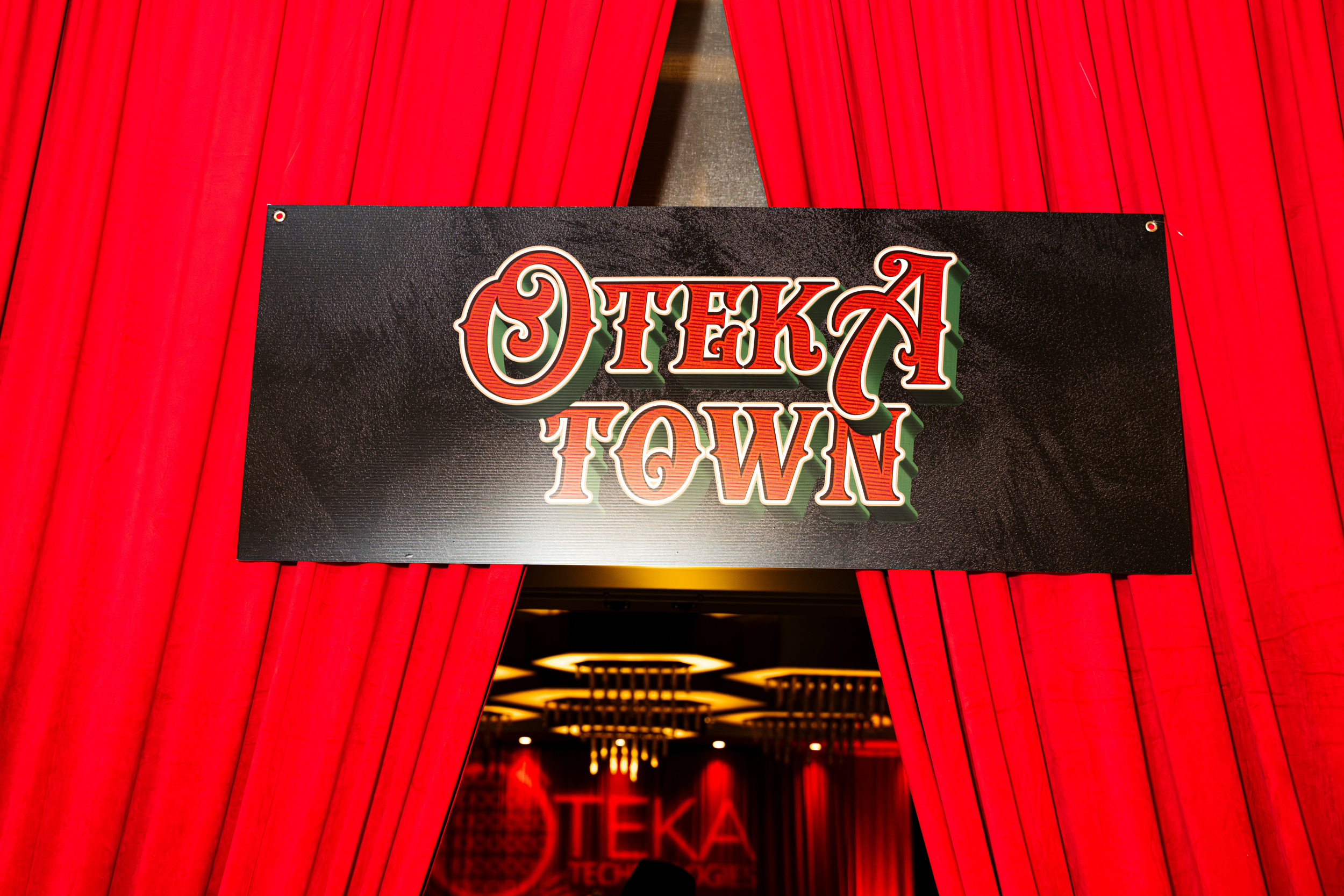 Oketa Technologies Holiday Mixer