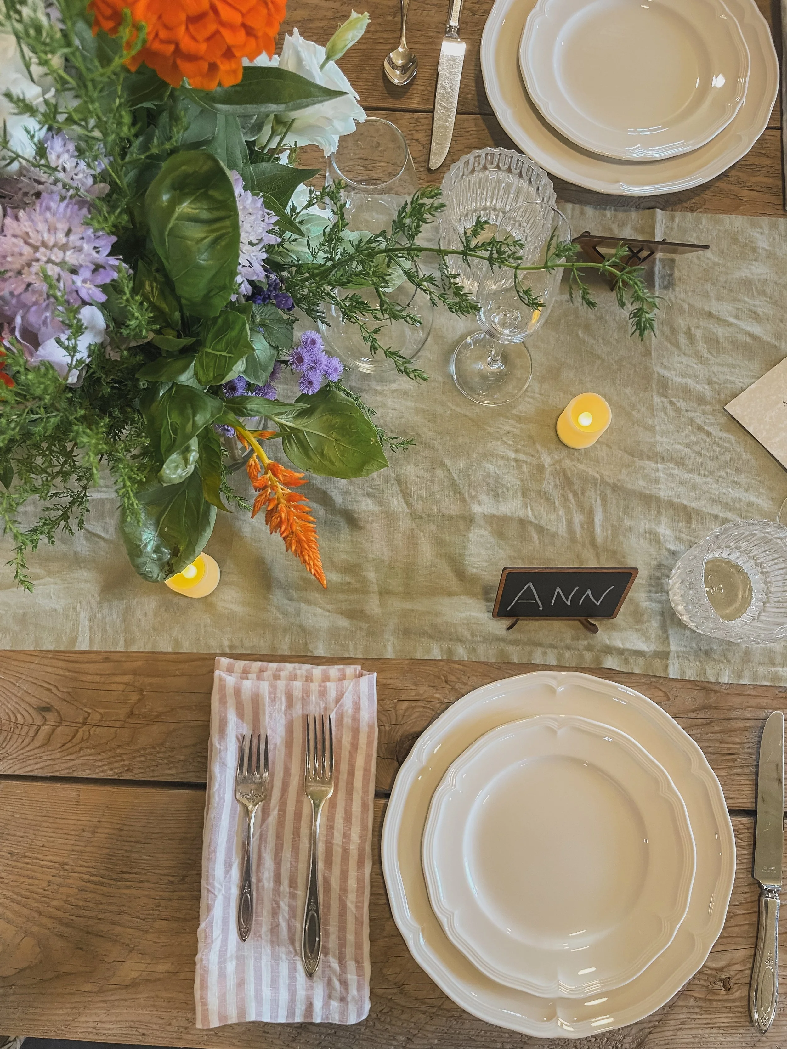 The Farmhouse Table: Dinner Party Florals