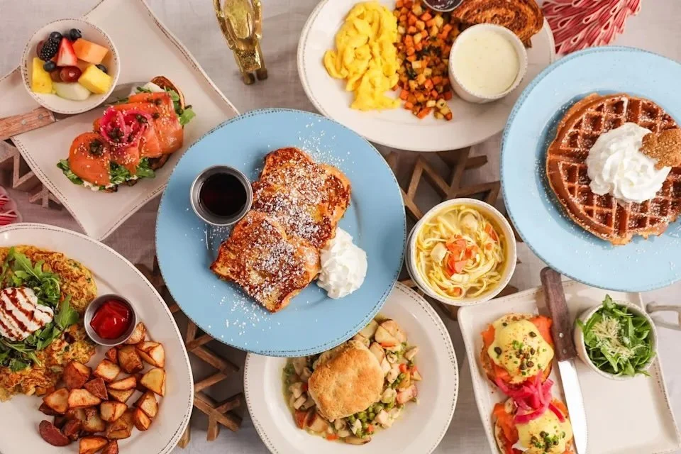 Weekend plans start with brunch. The Breakfast House is a downtown favorite when you live at Aspire on 10th.

#SarasotaBrunch #DowntownSarasota #WeekendVibes #AspireOn10th