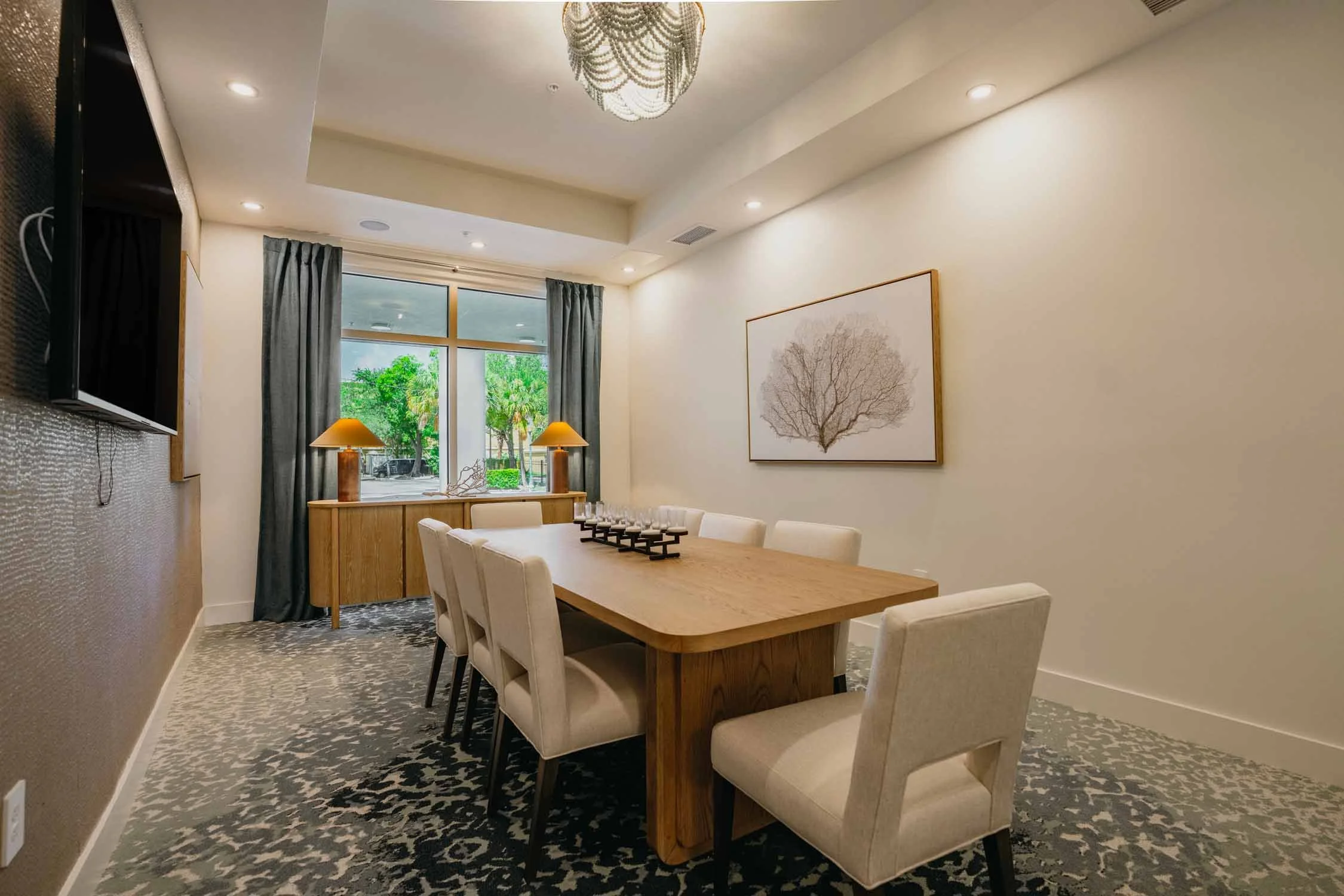 Aspire on 10th | Luxury Apartments in Sarasota, FL | Business Center