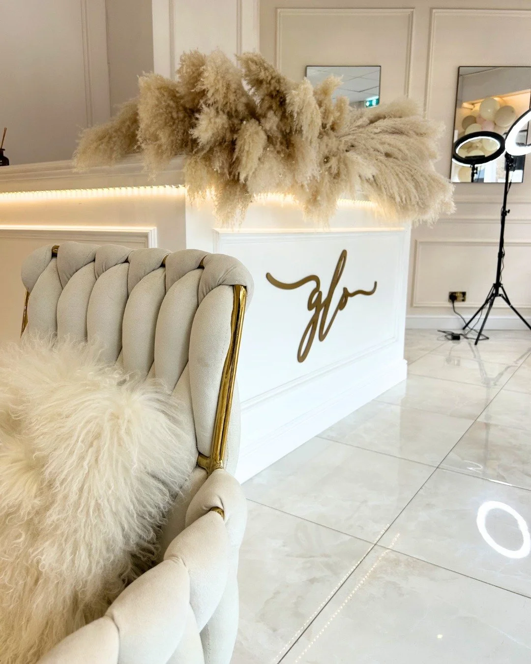 WHY WE CREATED THE ACADEMY ✨

GLO Salon &amp; Academy was created to raise the standard of beauty education.

We do not believe in basic certificates without confidence.

We believe in producing technicians who feel fully prepared in treatment knowle