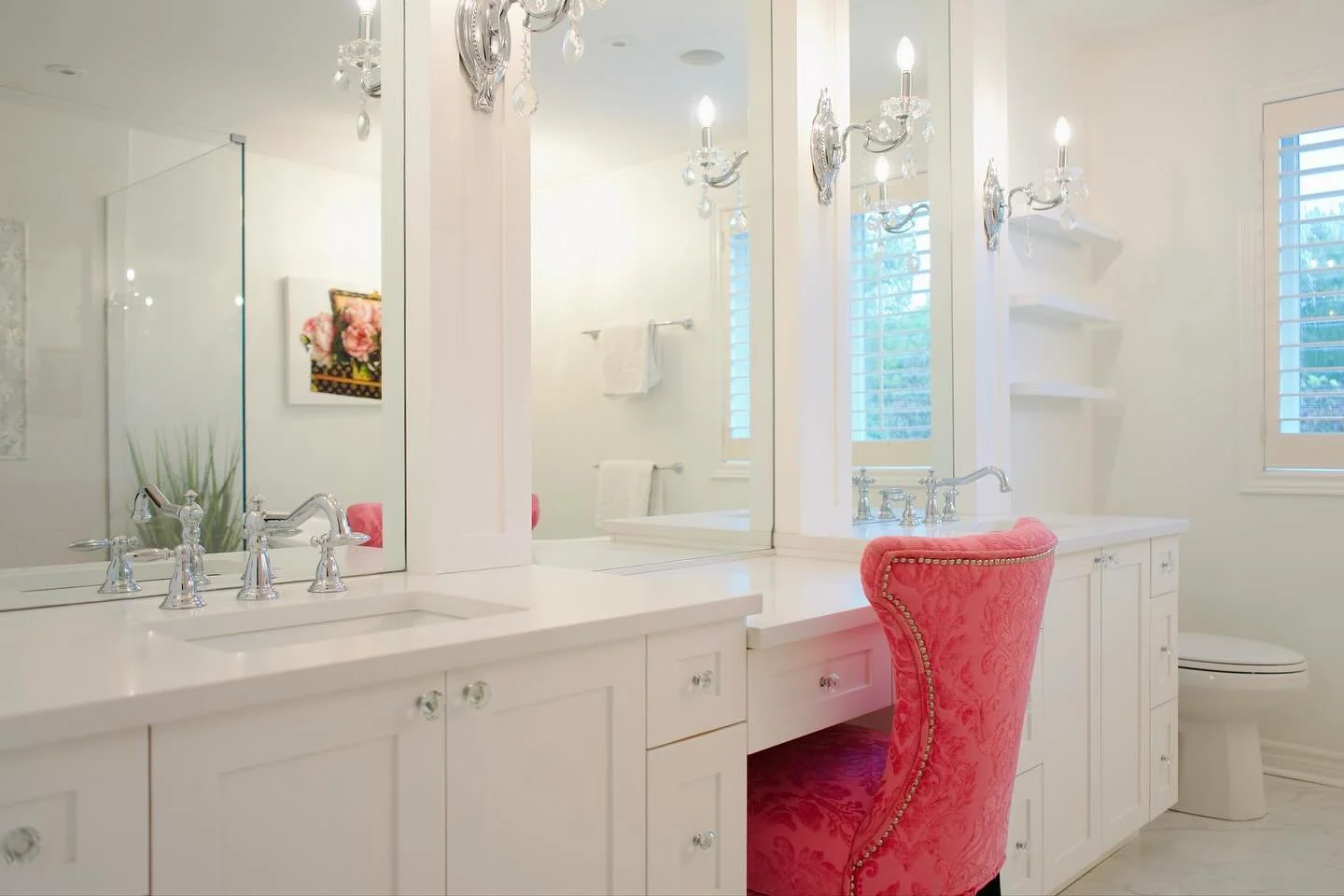 A royal touch👑 - This bathroom was designed to make every day feel luxurious✨