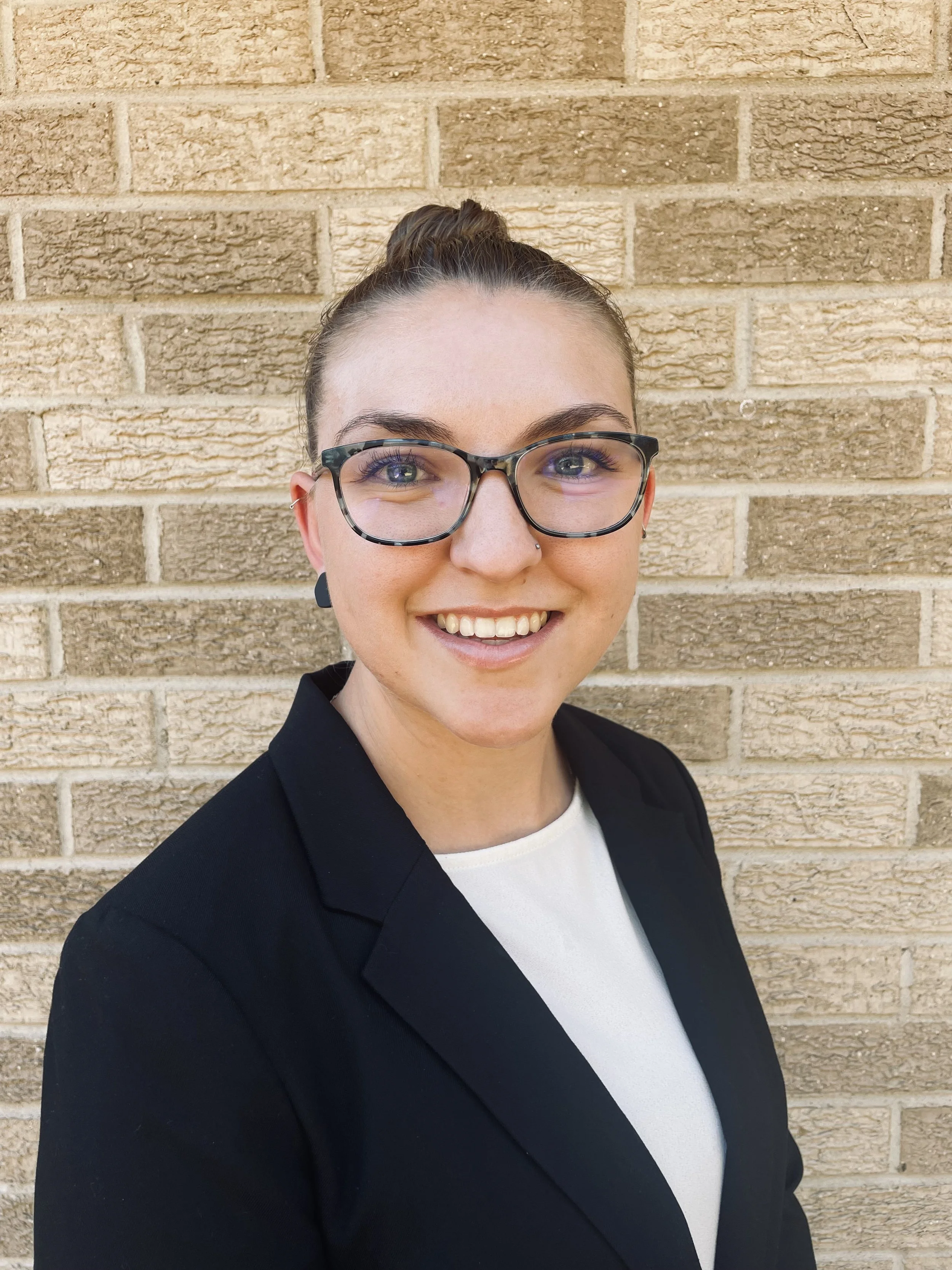 Carmen Larson, Licensed Clinical Social Worker providing immigration psychological evaluations