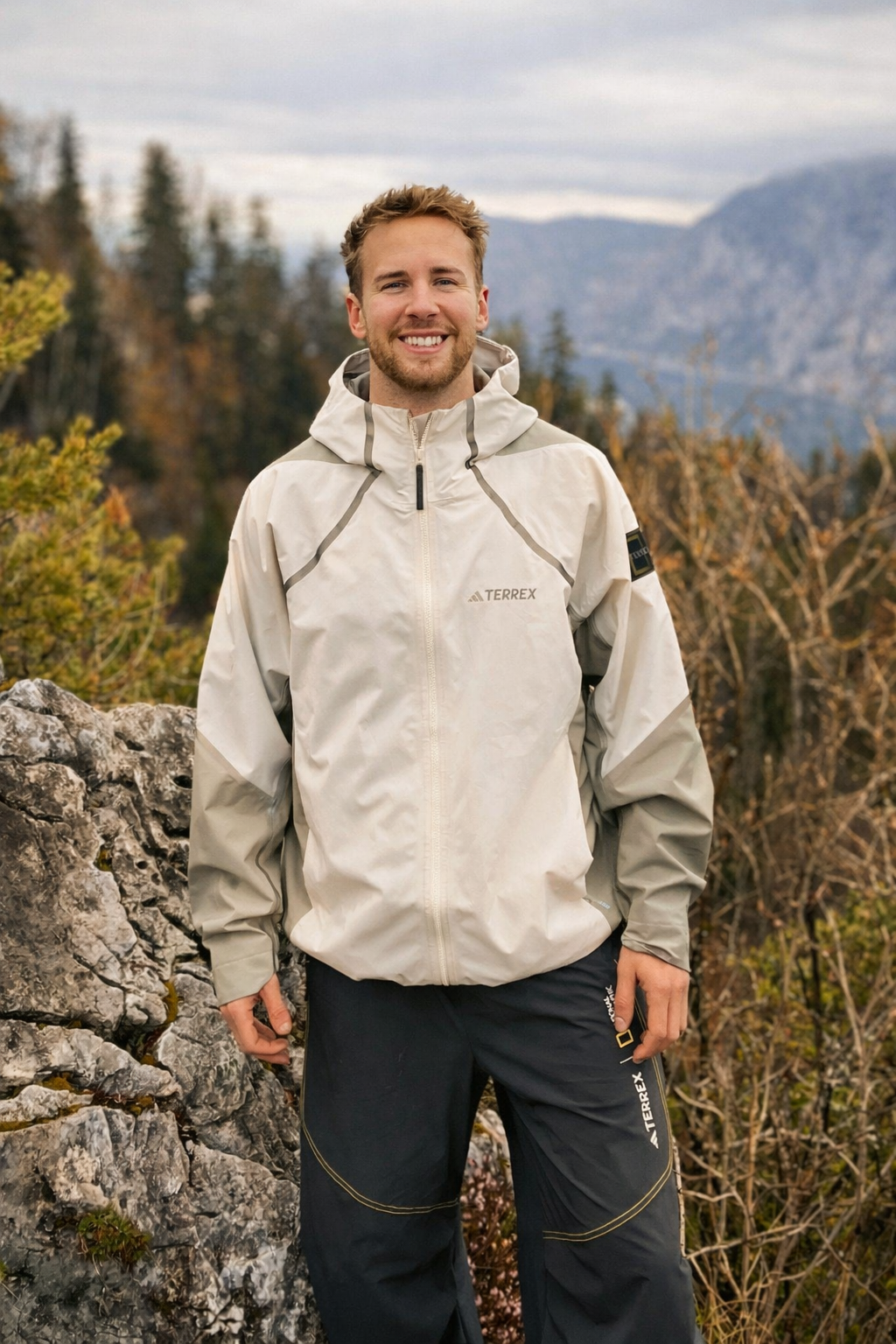 Portraitfoto von einem Physiotherapeuten aus Vöcklabruck.