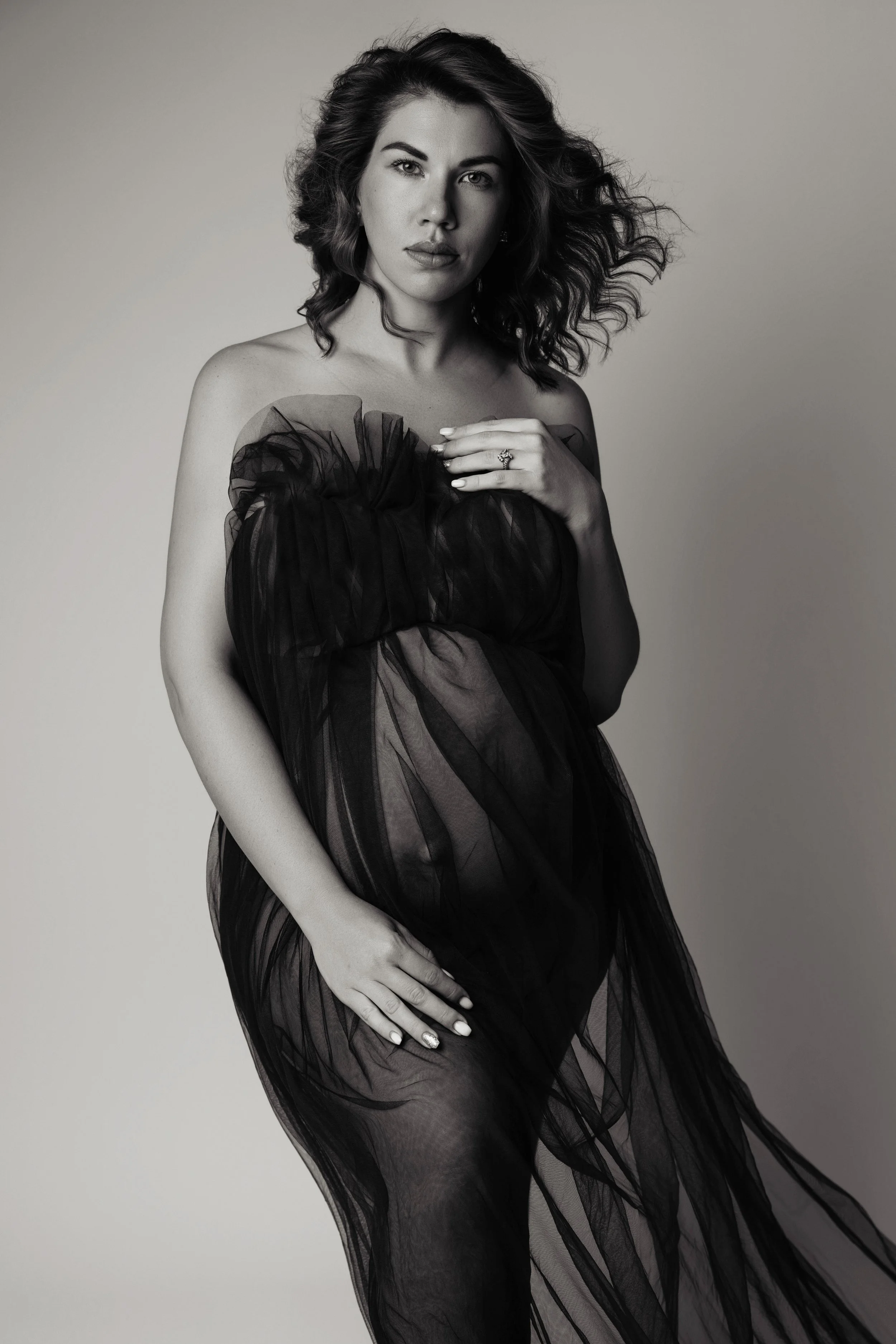 D62A9205_(2)-b&w (1).jpg