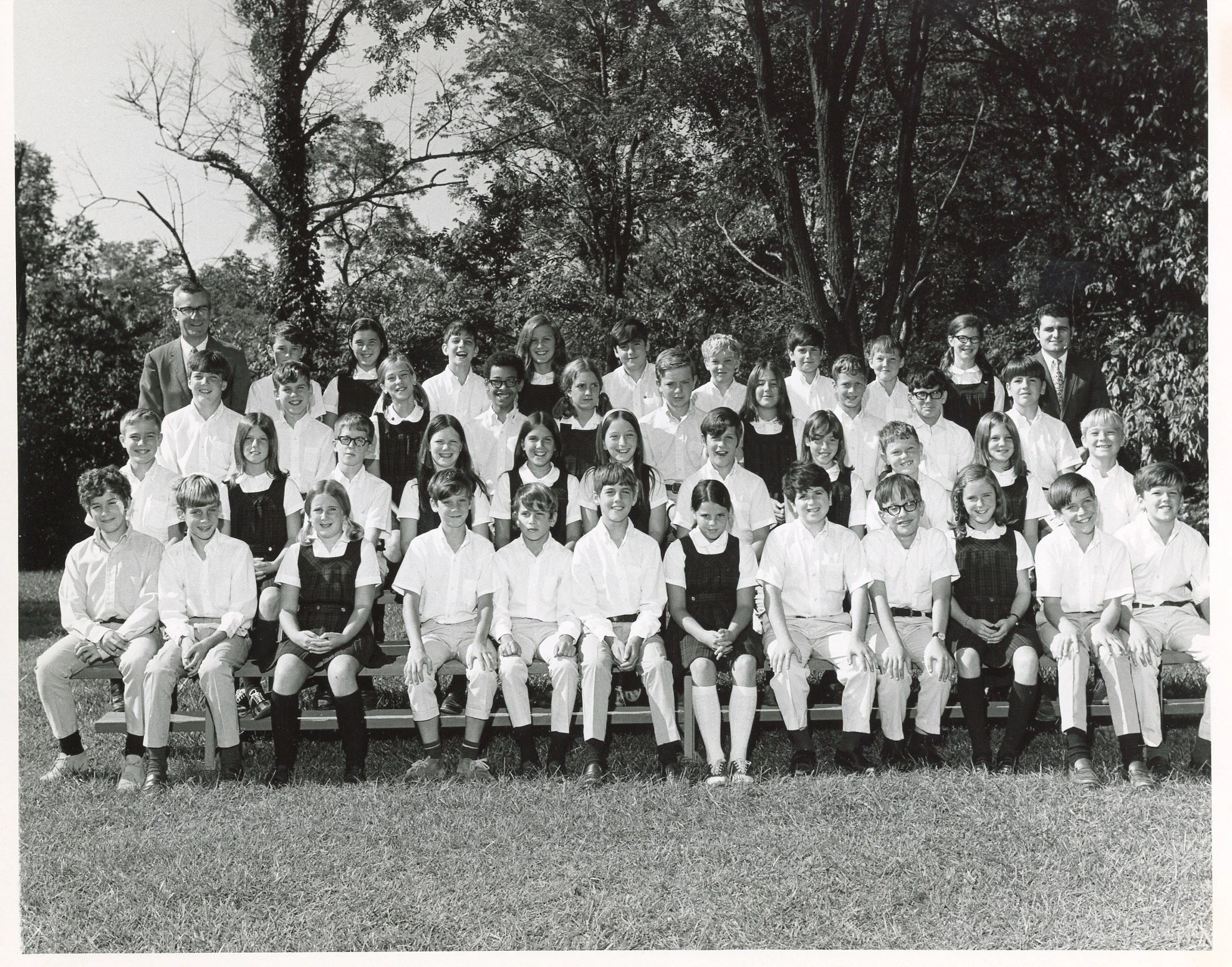 CCDS 6th Grade Class Photo 1970