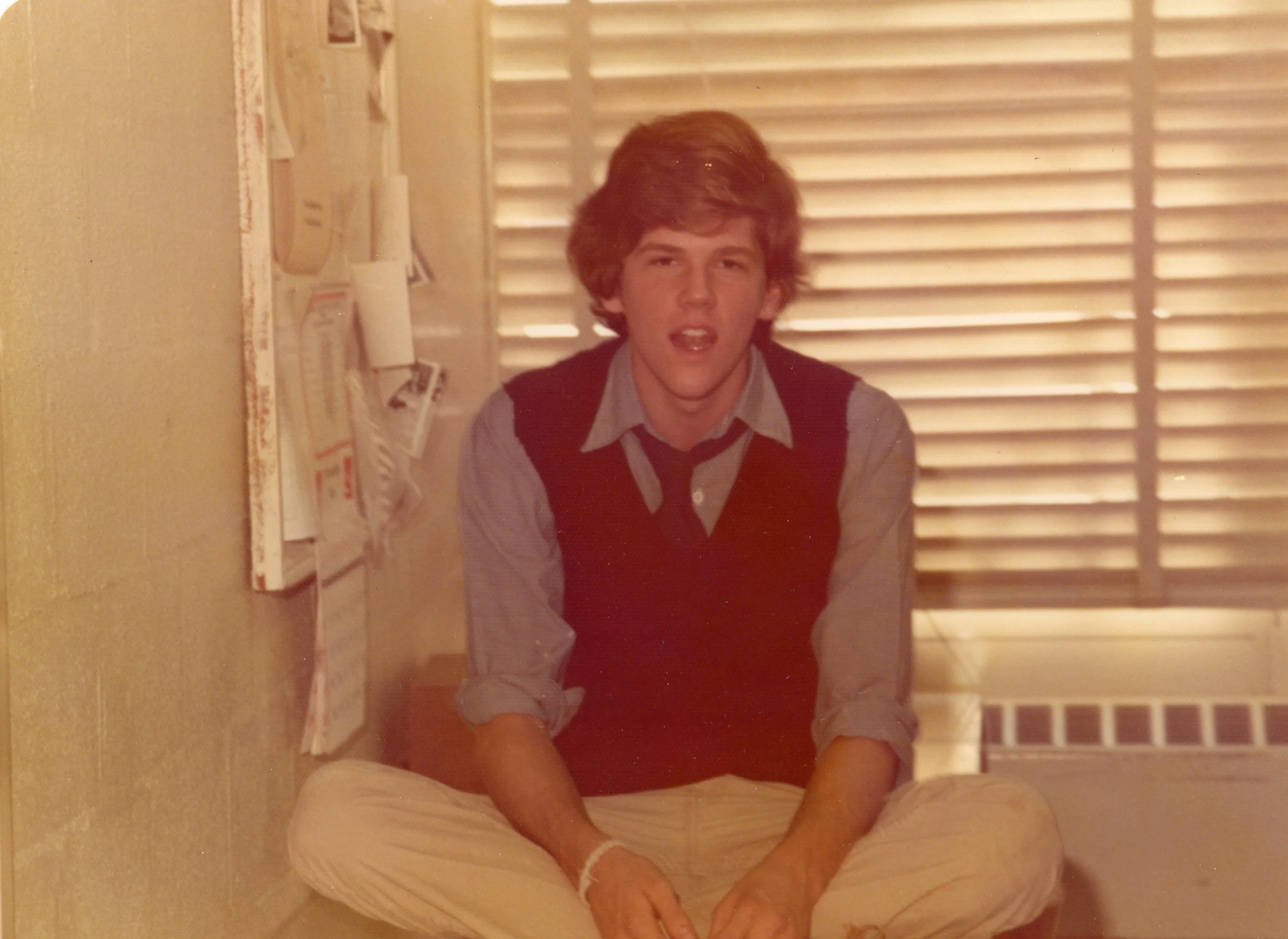 Andrew Garvey, Scroll Office 1976