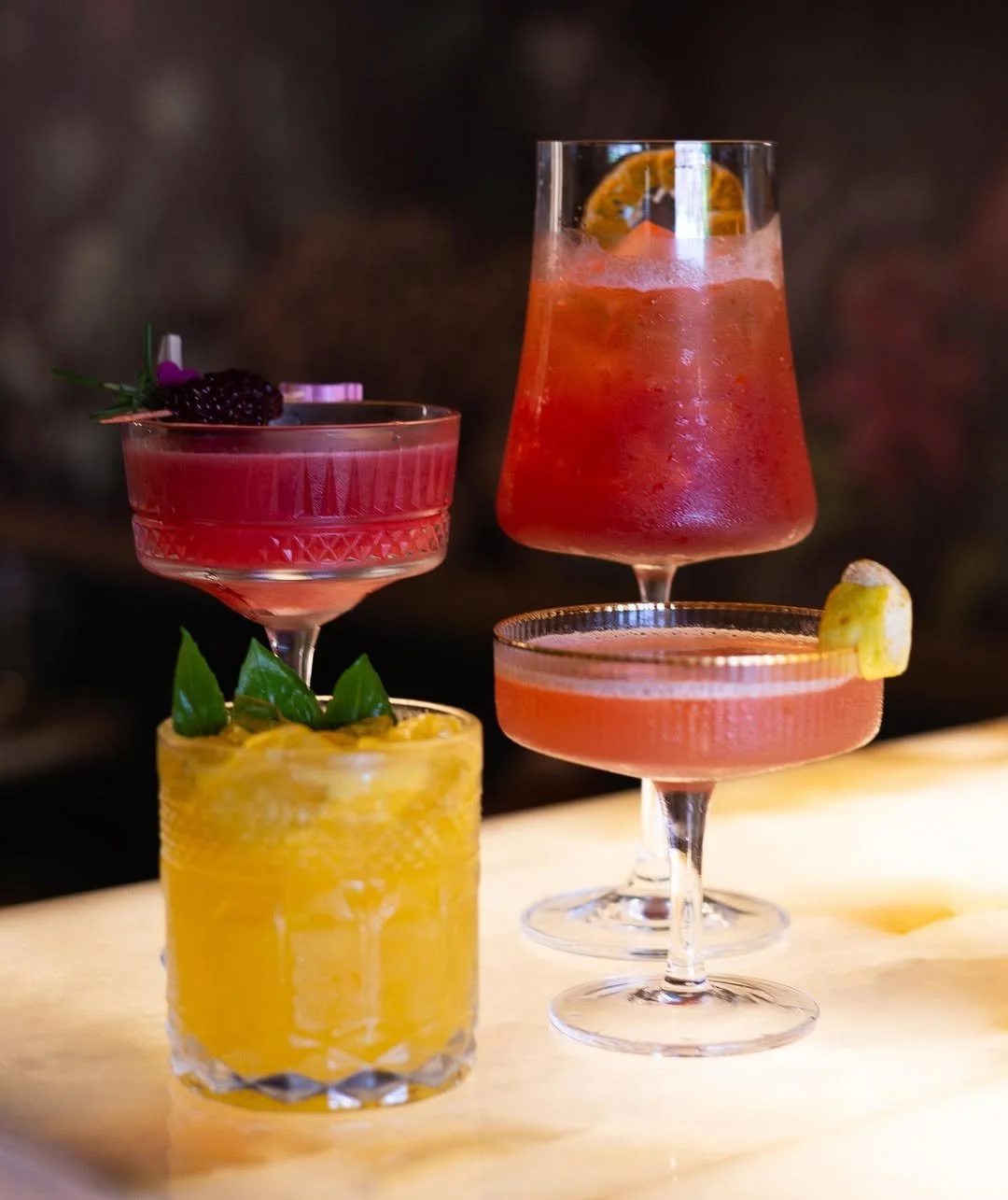 Da licença para bons drinks passarem pela sua timeline 💁🏻‍♀️🍸Eu amo fotografar drinks e essa .jpg