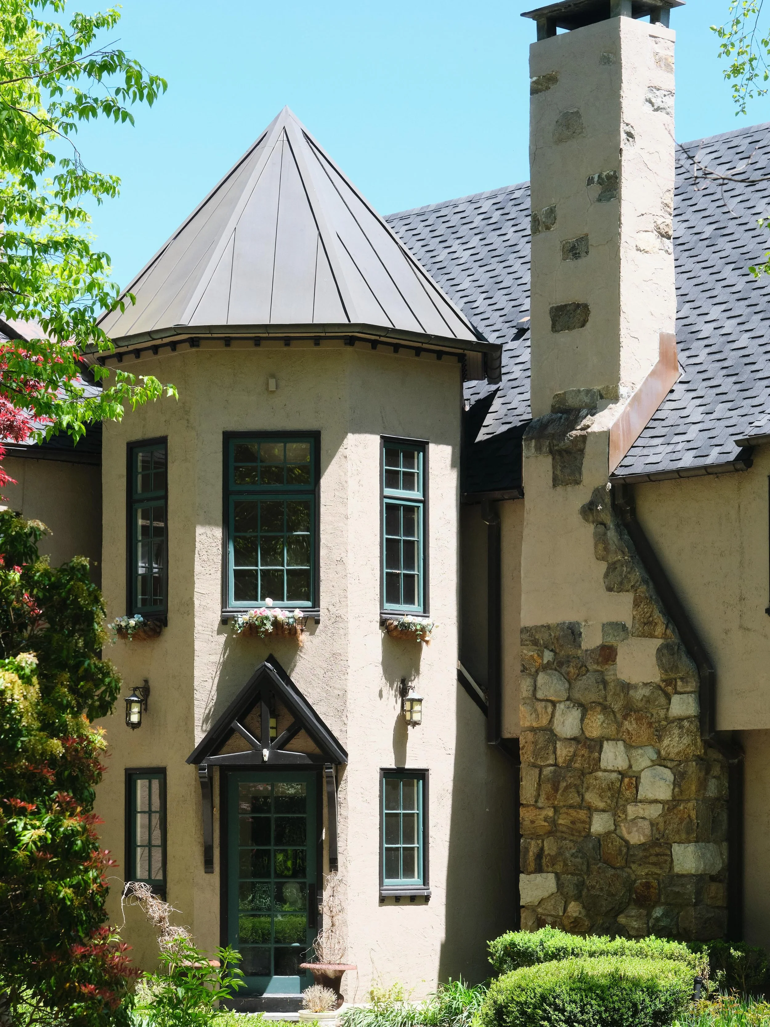 Camp Comfort Road, first glimpse. A 1915 Tudor revival perched in the hills of Tuxedo Park. Reimagined as a space for muddy boots, long summer days, and winter celebrations by the fire. We brought character back to the house through the reintroductio