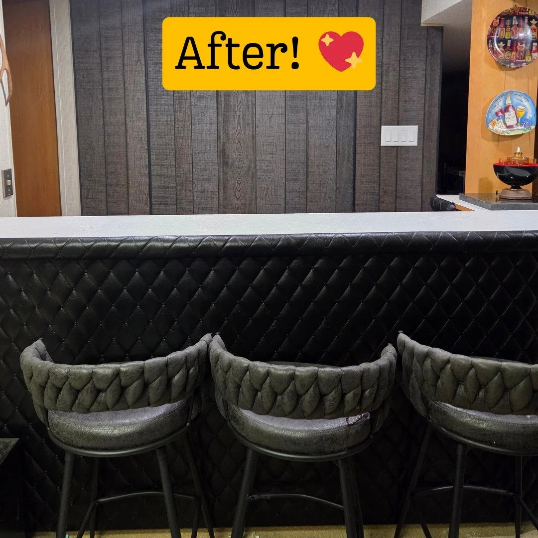 Swipe to see a MINDBLOWING 4 hour basement bar transformation 👀✨

Today&rsquo;s Simple Reset session was all about creating space for what matters most. My client is stepping into a new chapter of life- one where she can enjoy her art, host with eas