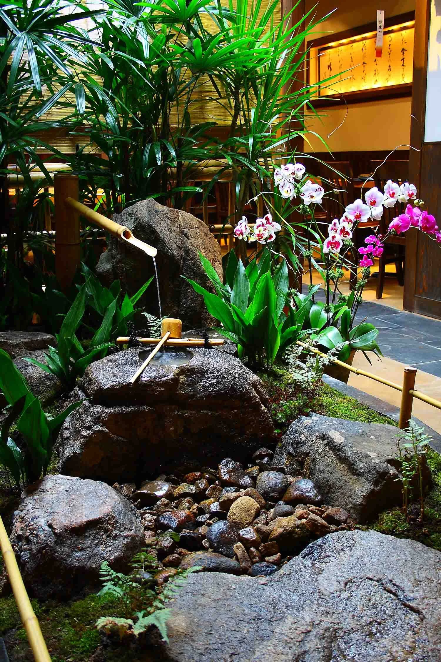Japanese courtyard garden for Japanese Restaurant in NYC