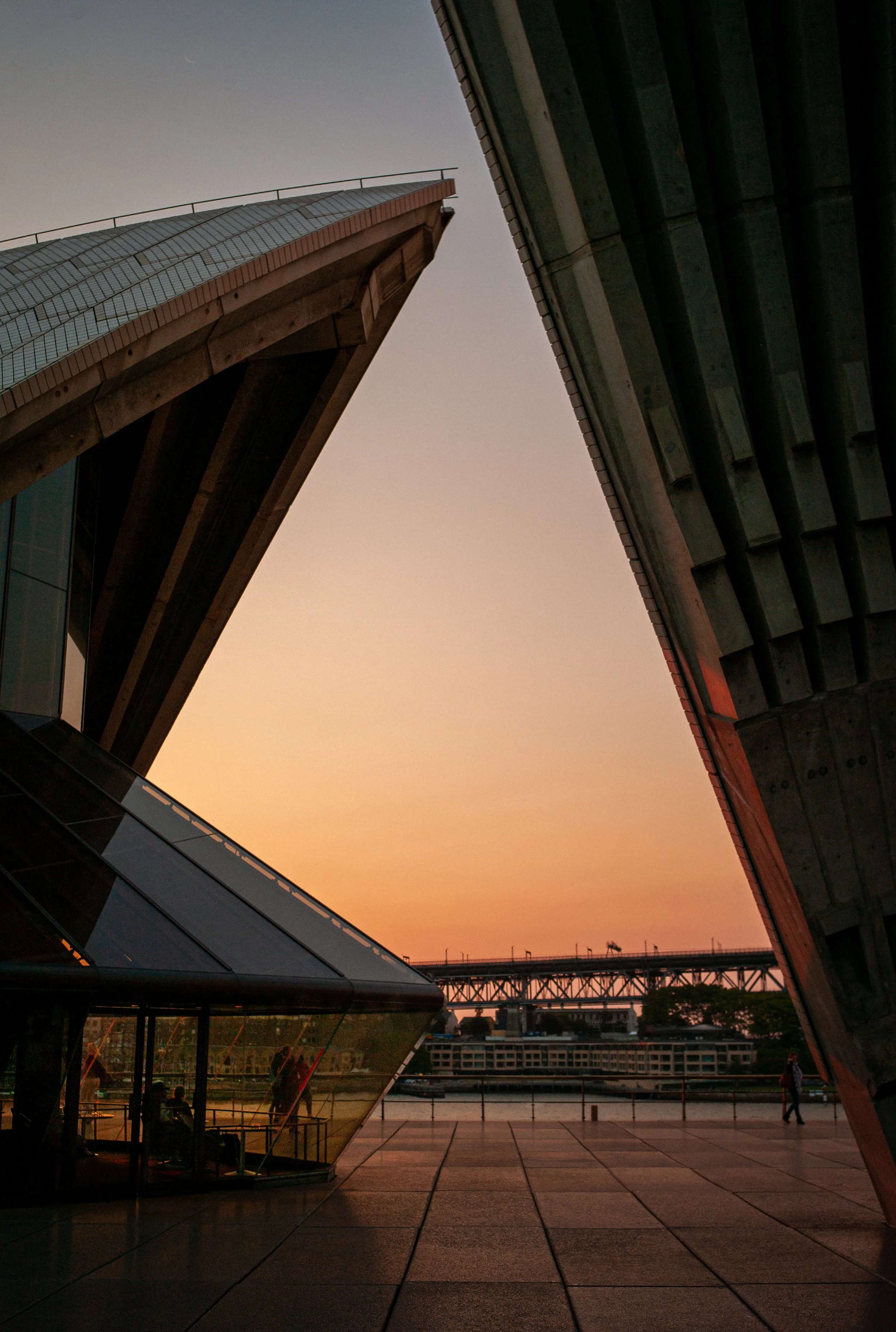 Sydney Opera House by Jørn Utzon | www.christophermalheiros.com | -1.jpg