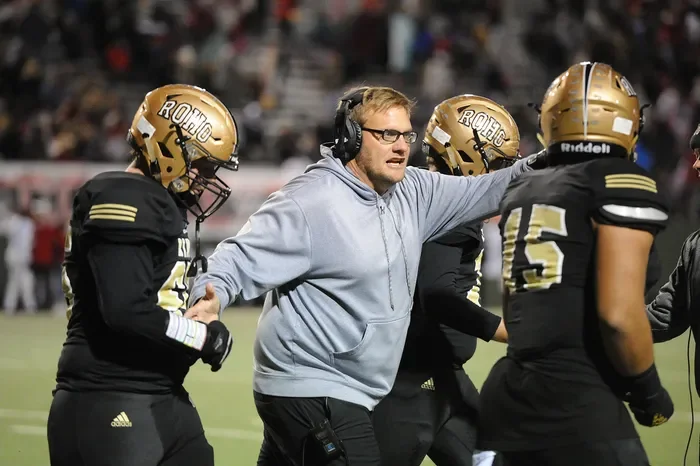 “YOU EVER SEE A GUY LEAVE A GOOD THING… FOR A SITUATION?”