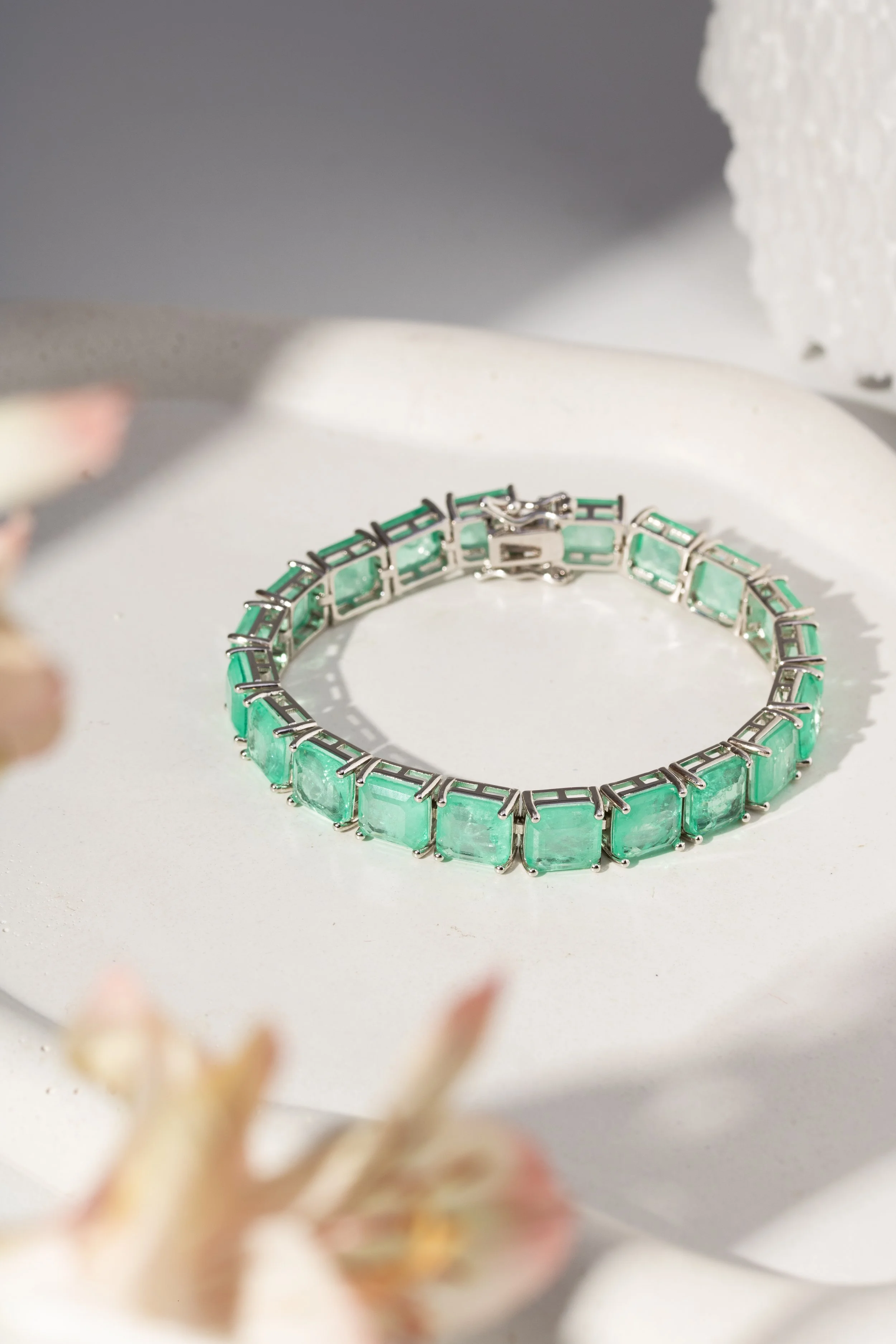 Pulseira Riviera Esmeralda Colombiana em Ródio Branco