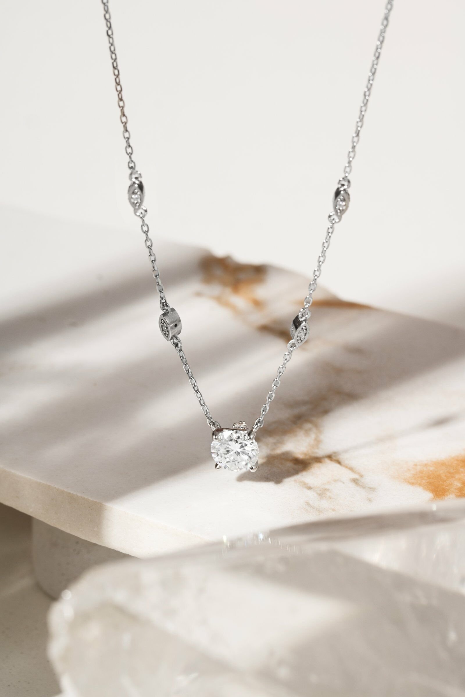 Colar Ponto de Luz com Moissanite 1,46 Ct em Prata 925