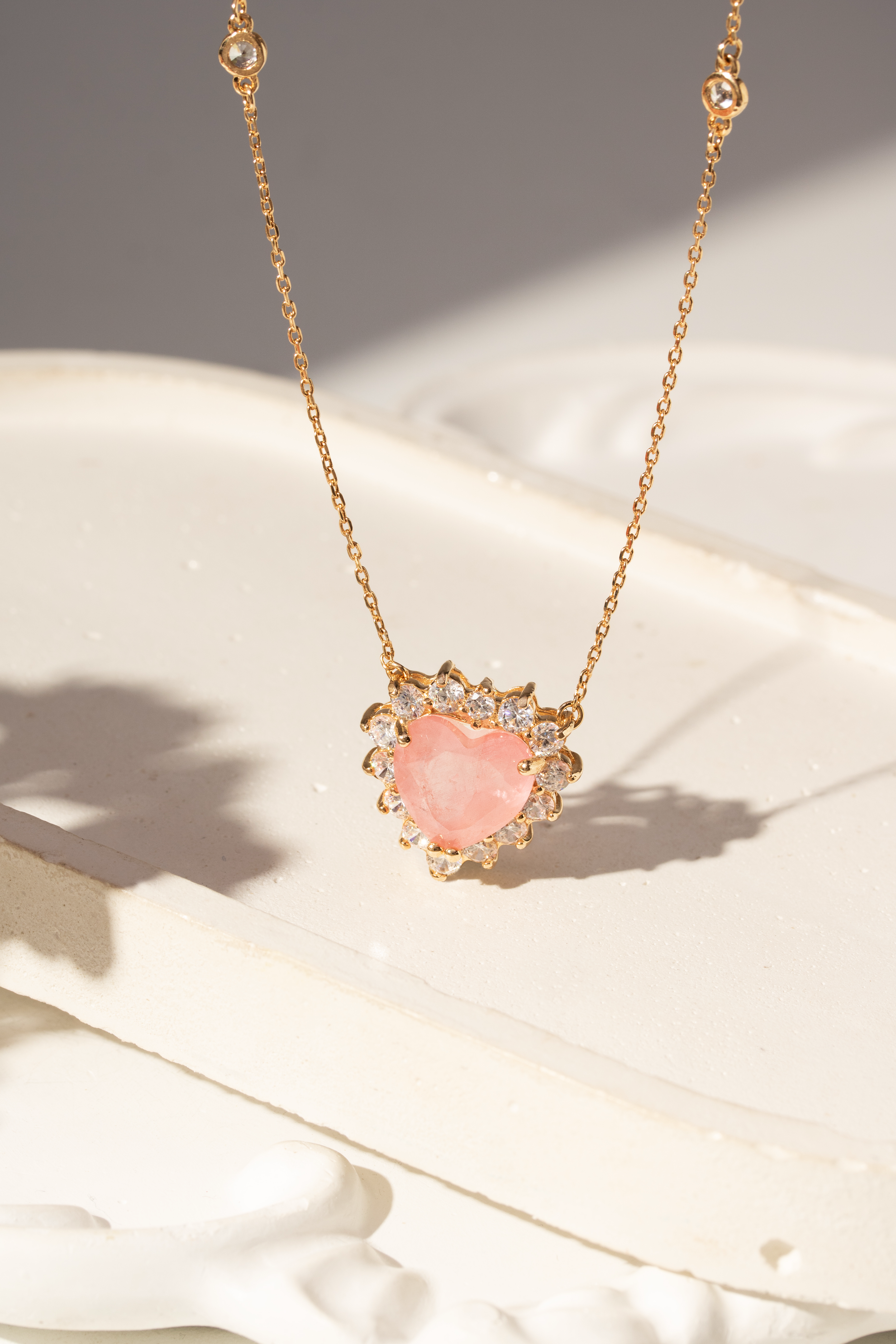 Colar Coração Morganita com Zircônias