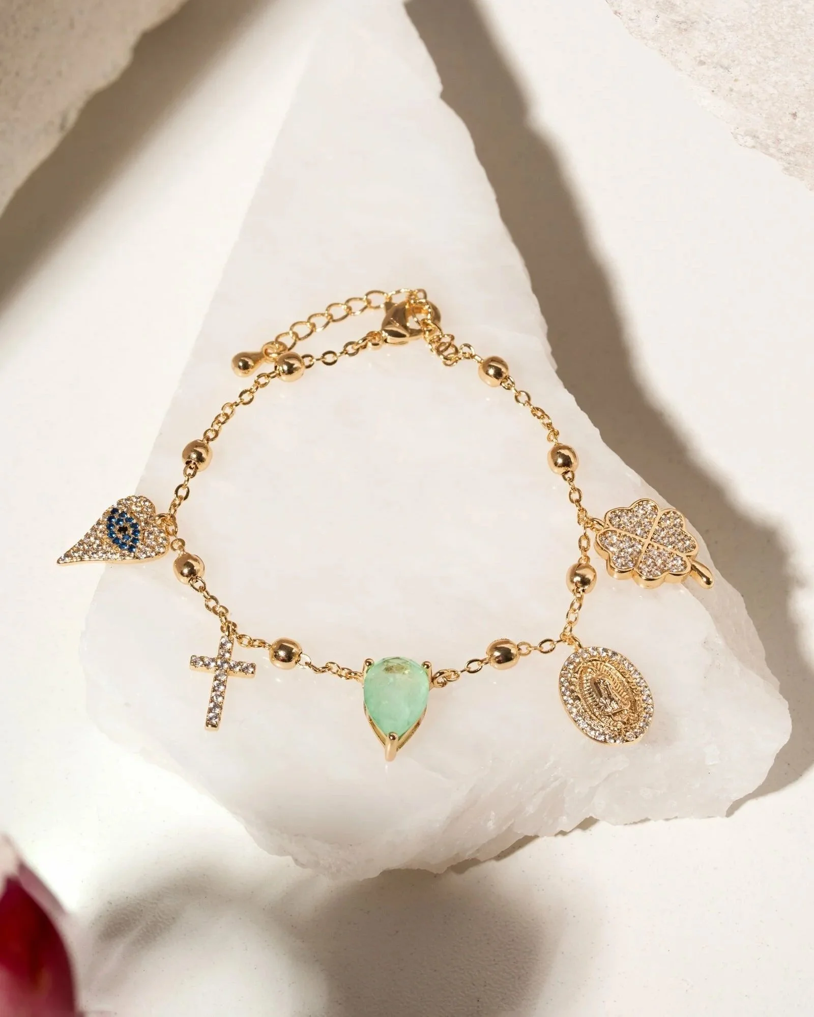 Pulseira Patuá Amuletos com Fusion Esmeralda Colombiana