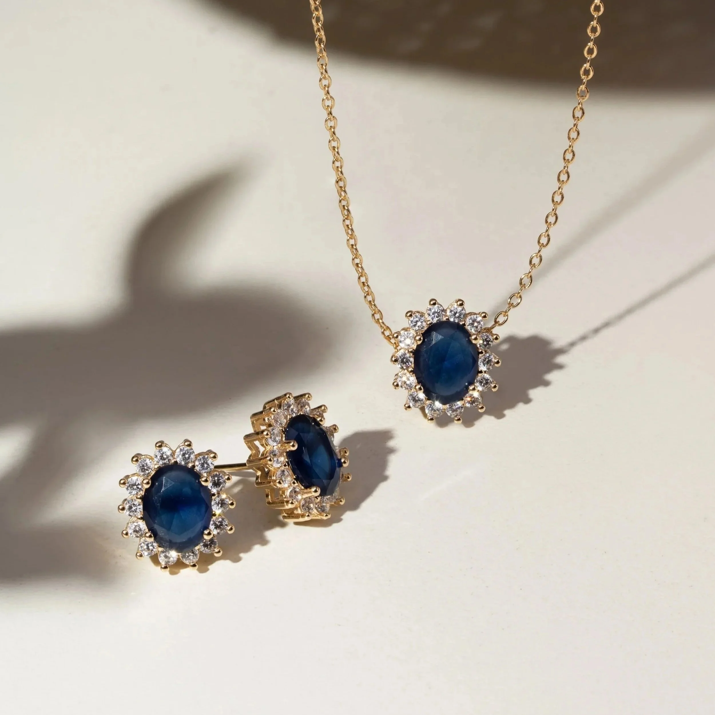 Conjunto Safira Oval com Zircônias