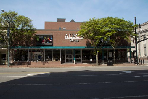 Alec's Shoe Store, business photo 4