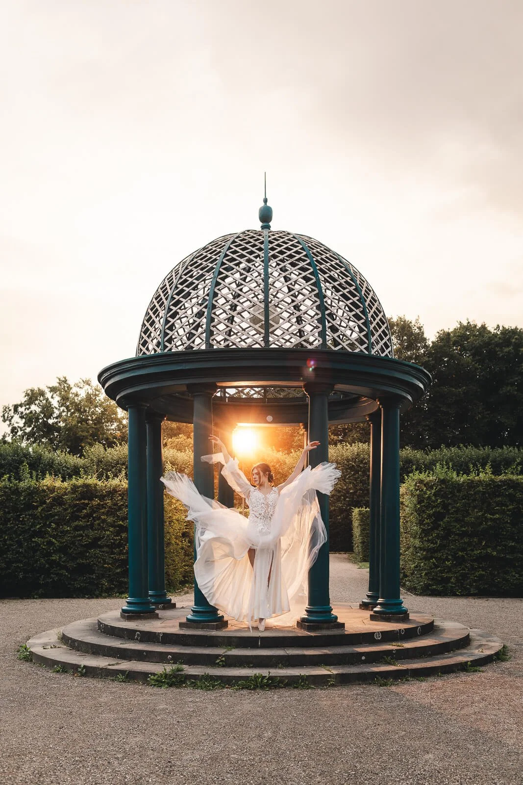 Conquer Wedding - Fine Art Wedding Photographer Provence Royal Garden-26.jpg