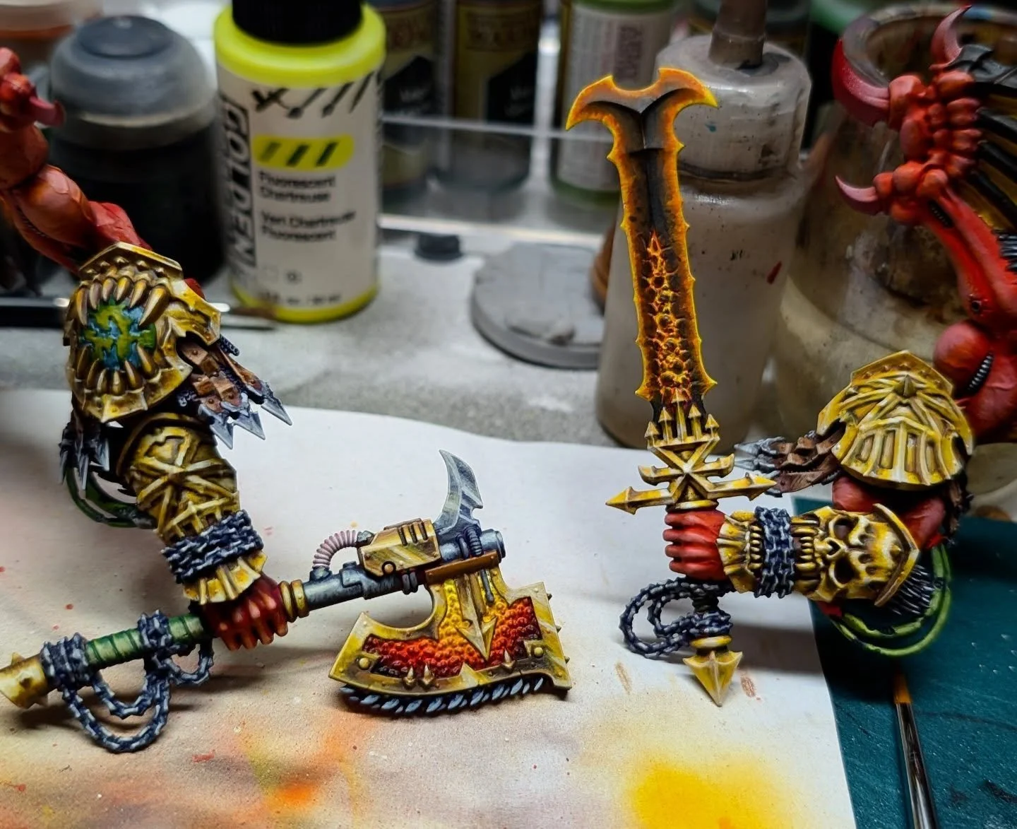 Okay internet! Have your pick! Angron is a badass and can wield both weapons if brutality! 

But you can't, so which are you bringing into battle? 

A MONSTEROUS CHAIN AXE (BRRRRRRRRR) 

OR

A DAEMON ENCHANTED SWORD? (SWING)

#warhammer #gamesworksho