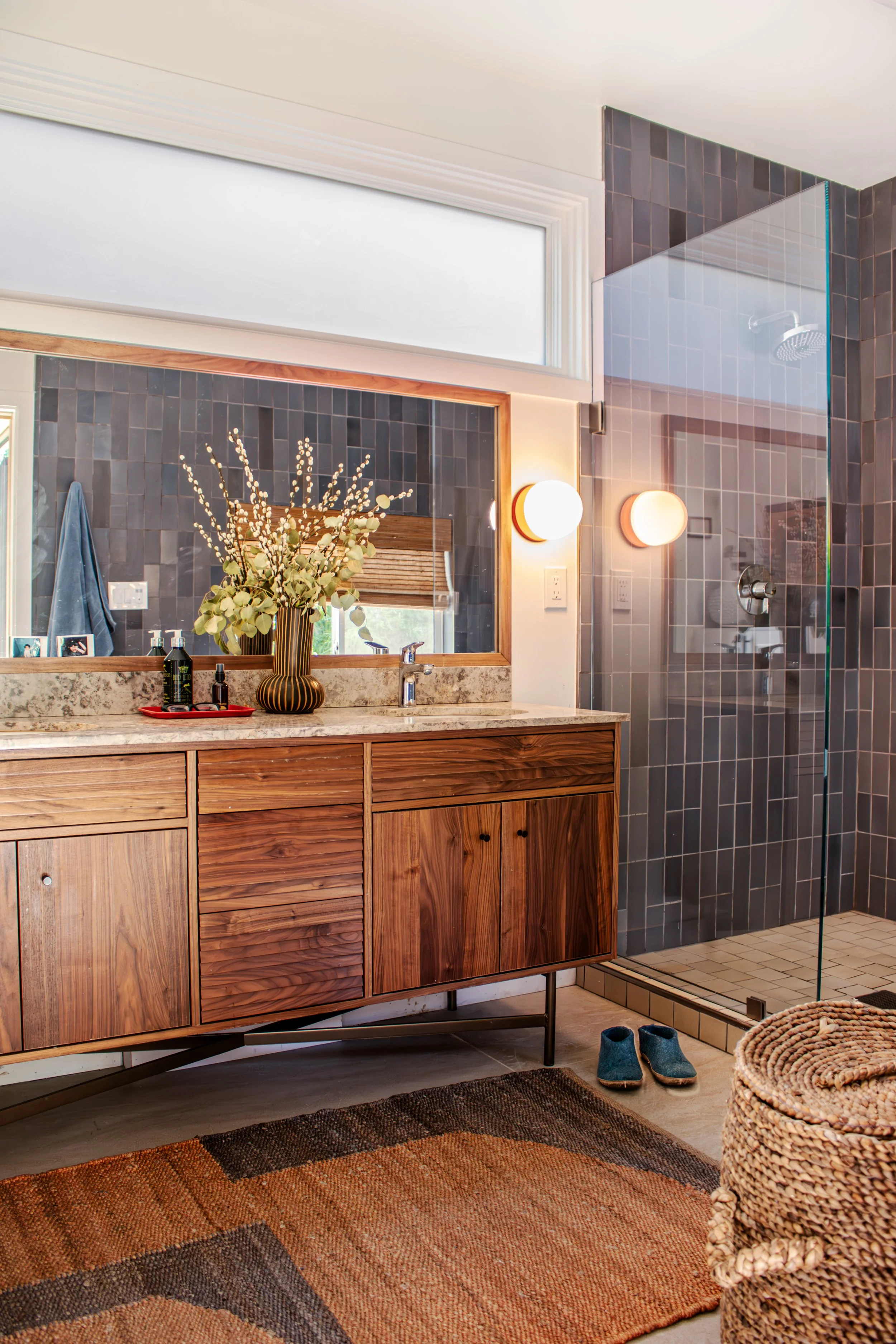 Tile: Heath Overstock Shed
Construction: Hyperion Design and Build