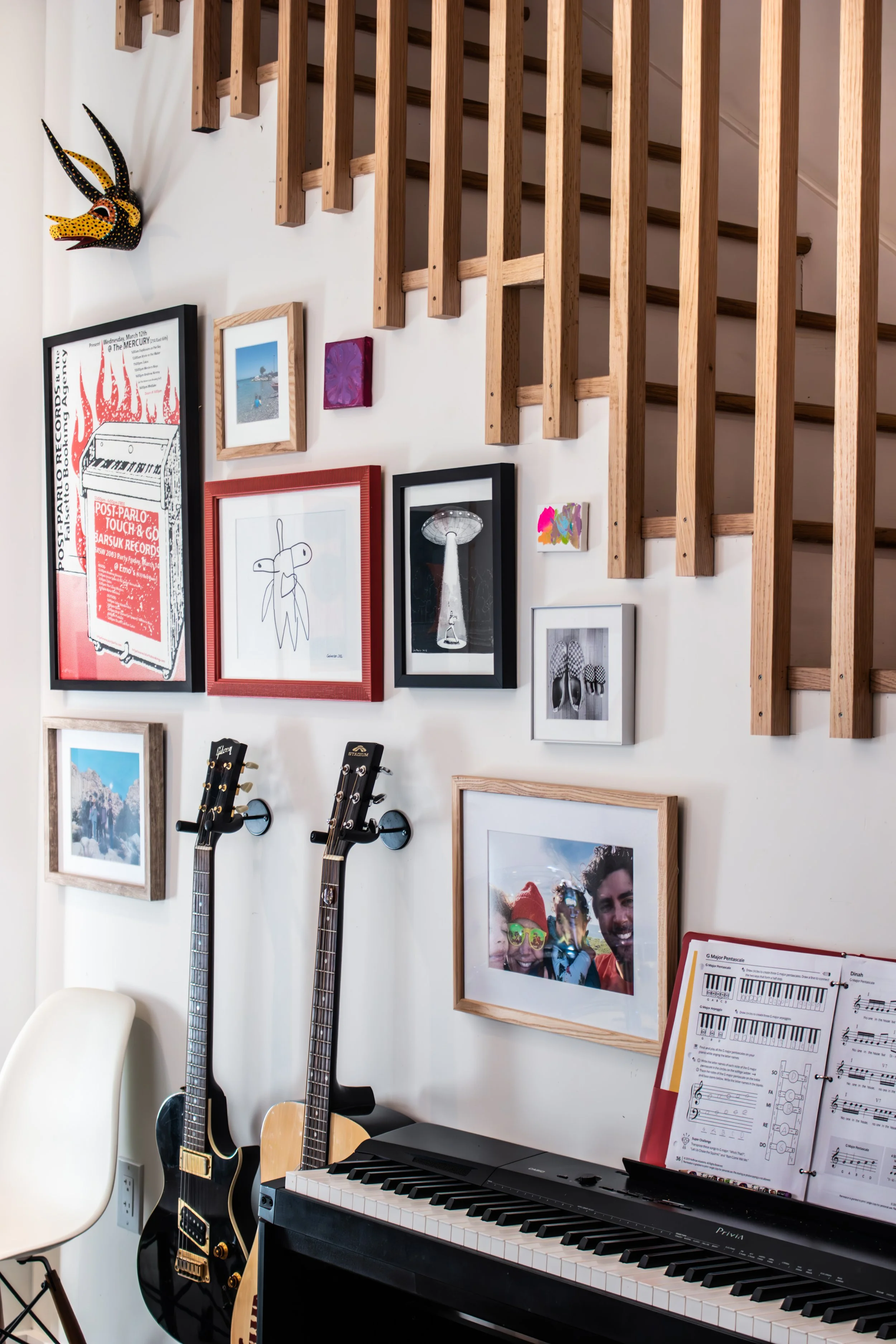 Vertical wood stair railing keeps light moving through the space and creates visual appeal.

Construction: Hyperion Design and Build