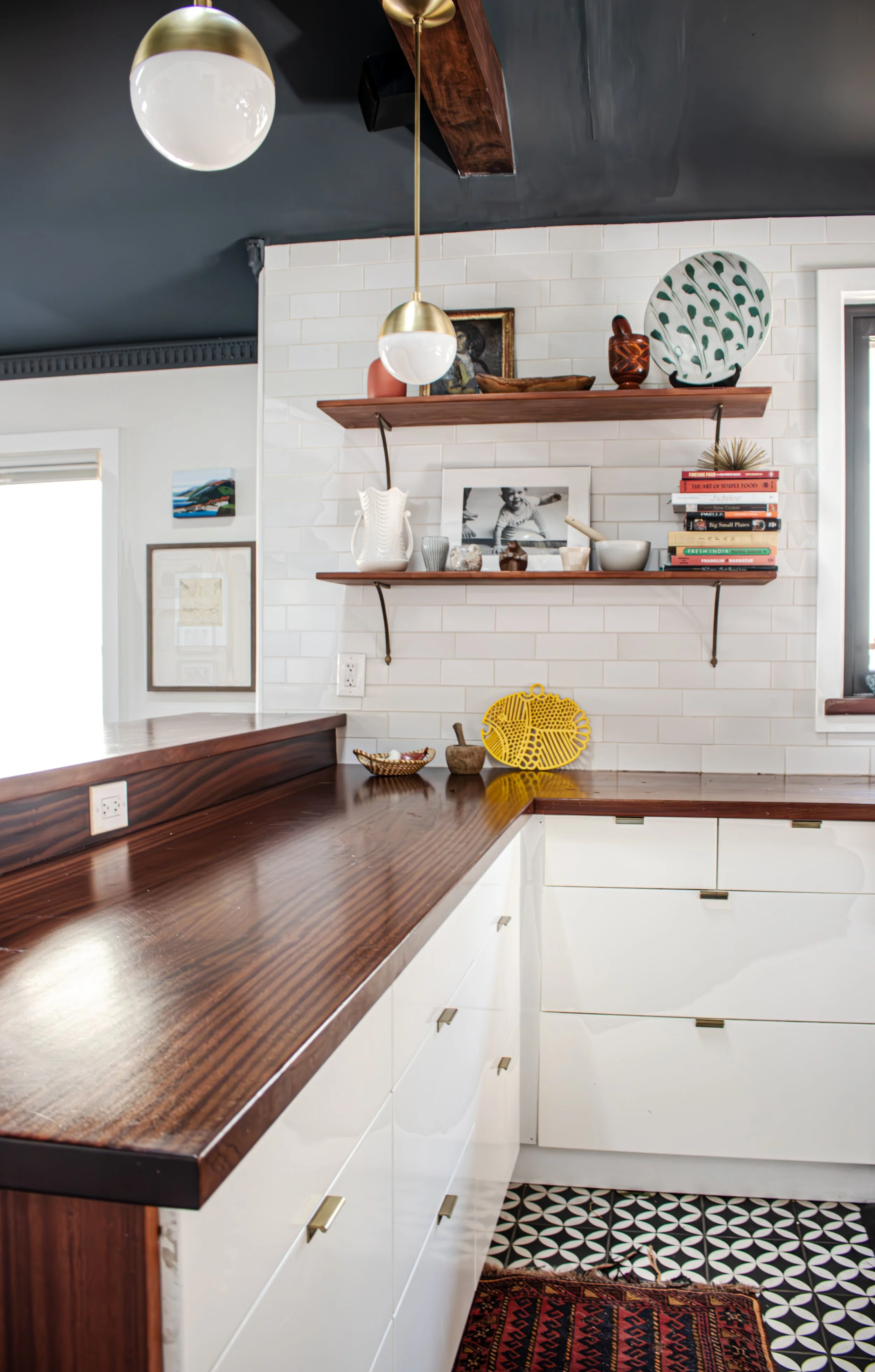 Tile: Heath Overstock Shed
Construction: Hyperion Design and Build
